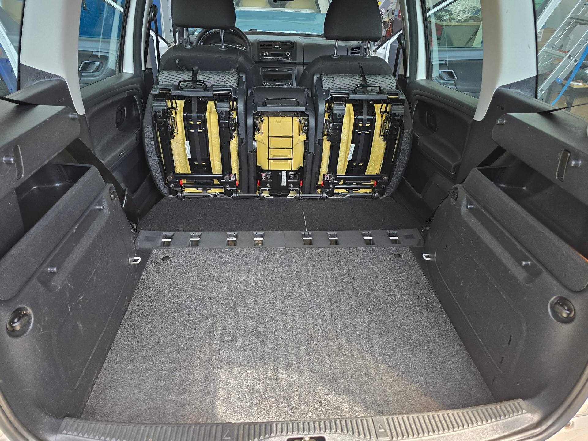 SKODA Roomster 1.2 TSI Ambition DSG-image-4