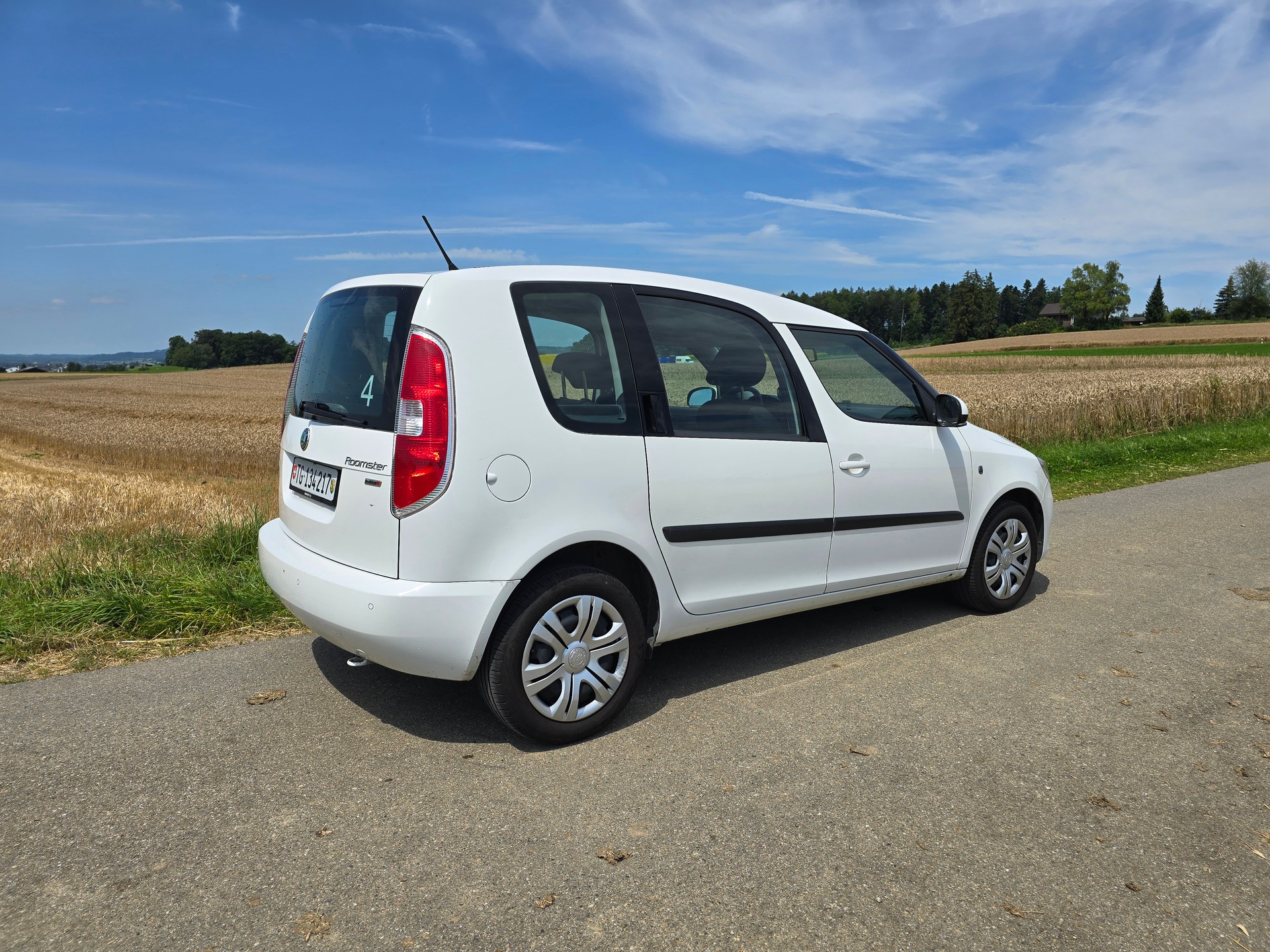 SKODA Roomster 1.2 TSI Ambition DSG-image-0