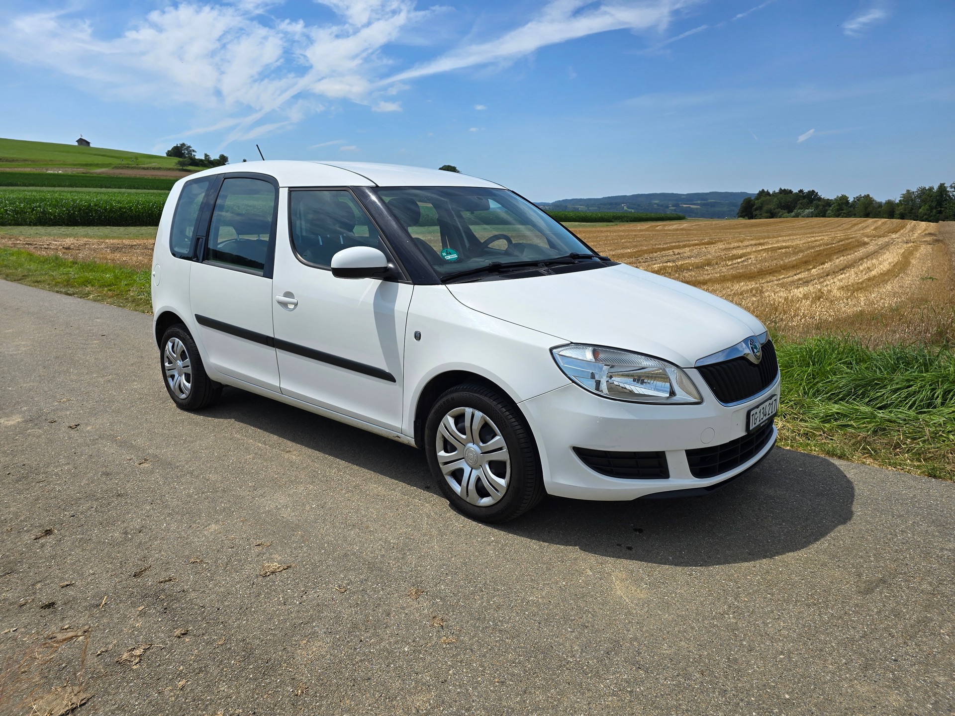 SKODA Roomster 1.2 TSI Ambition DSG-image-1