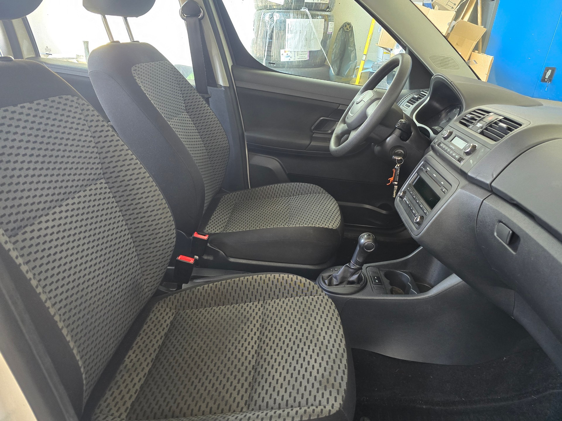 SKODA Roomster 1.2 TSI Ambition DSG-image-9
