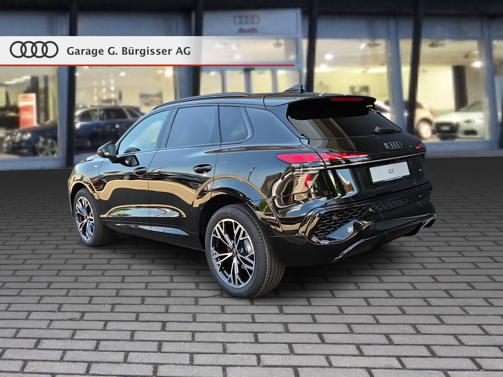 AUDI Q3 SUV TDI quattro 142 kW S tronic Mythosschwarz Metallic-showroom-element-3