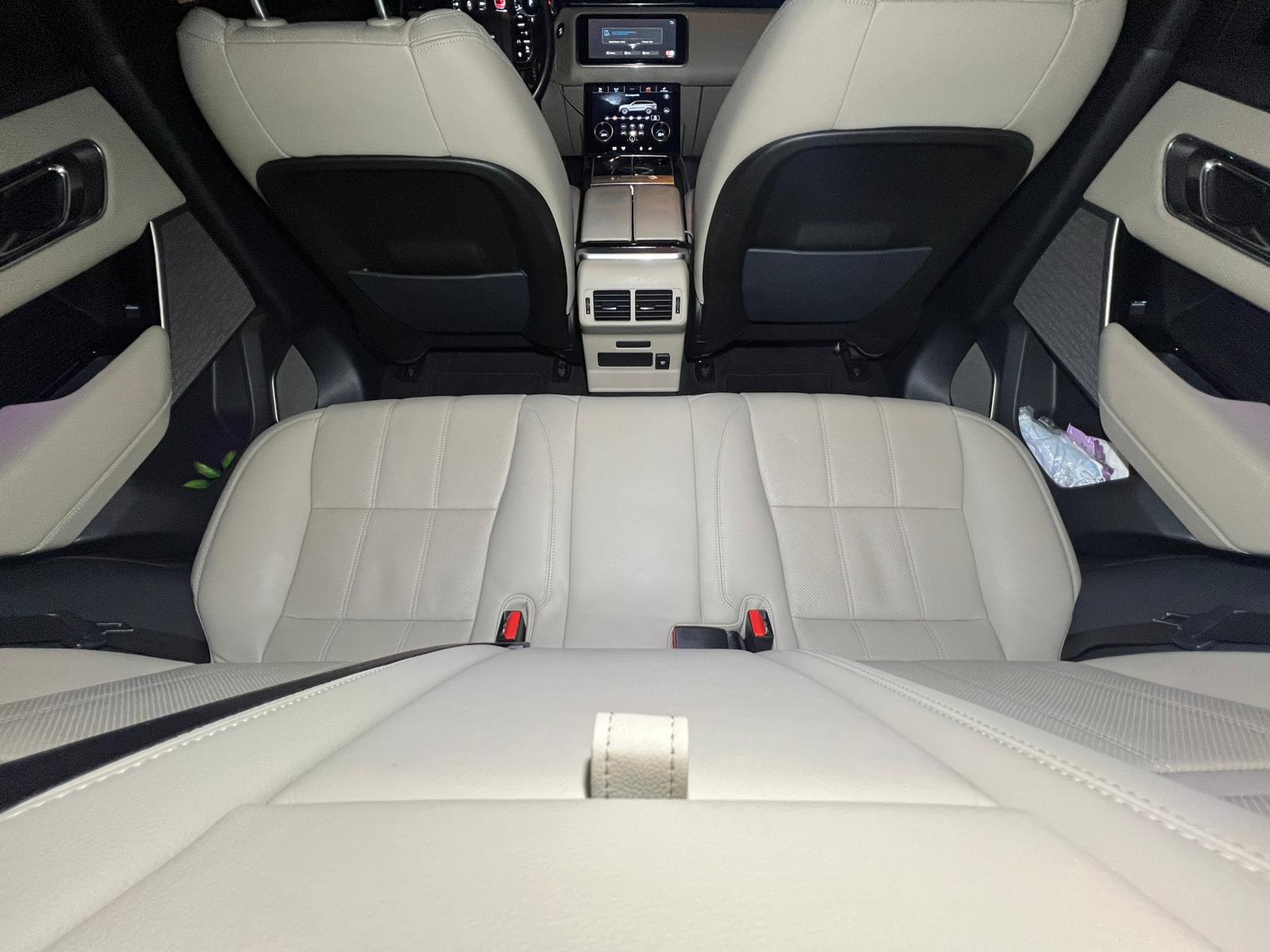 LAND ROVER 2.0 T HSE-image-4