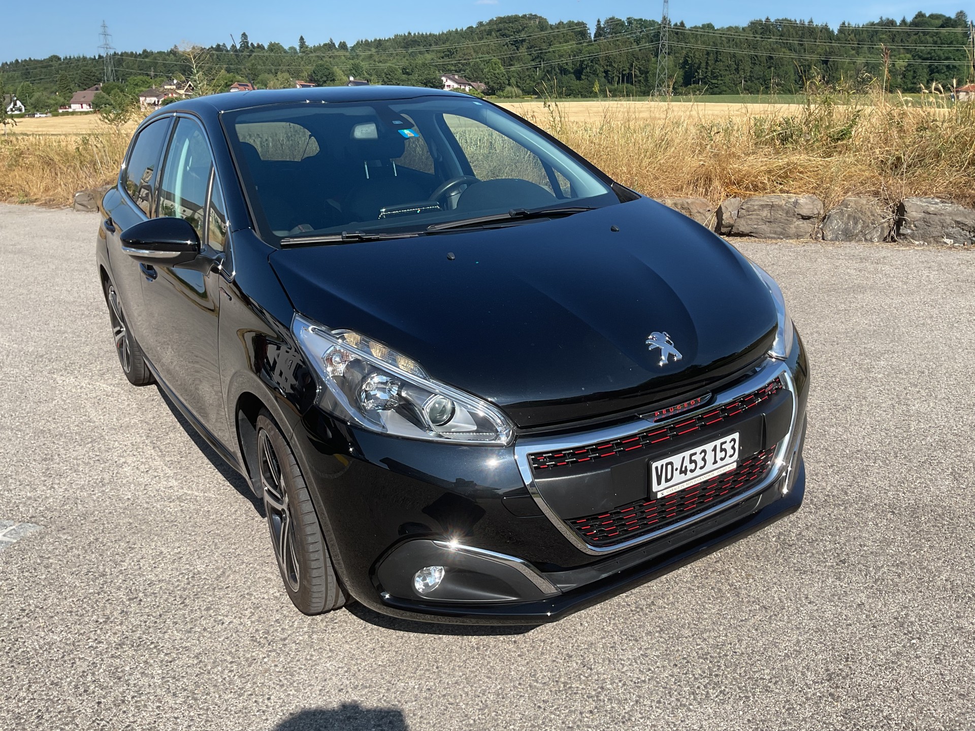 PEUGEOT 1.2 PureTech GT Line S/S-image-0