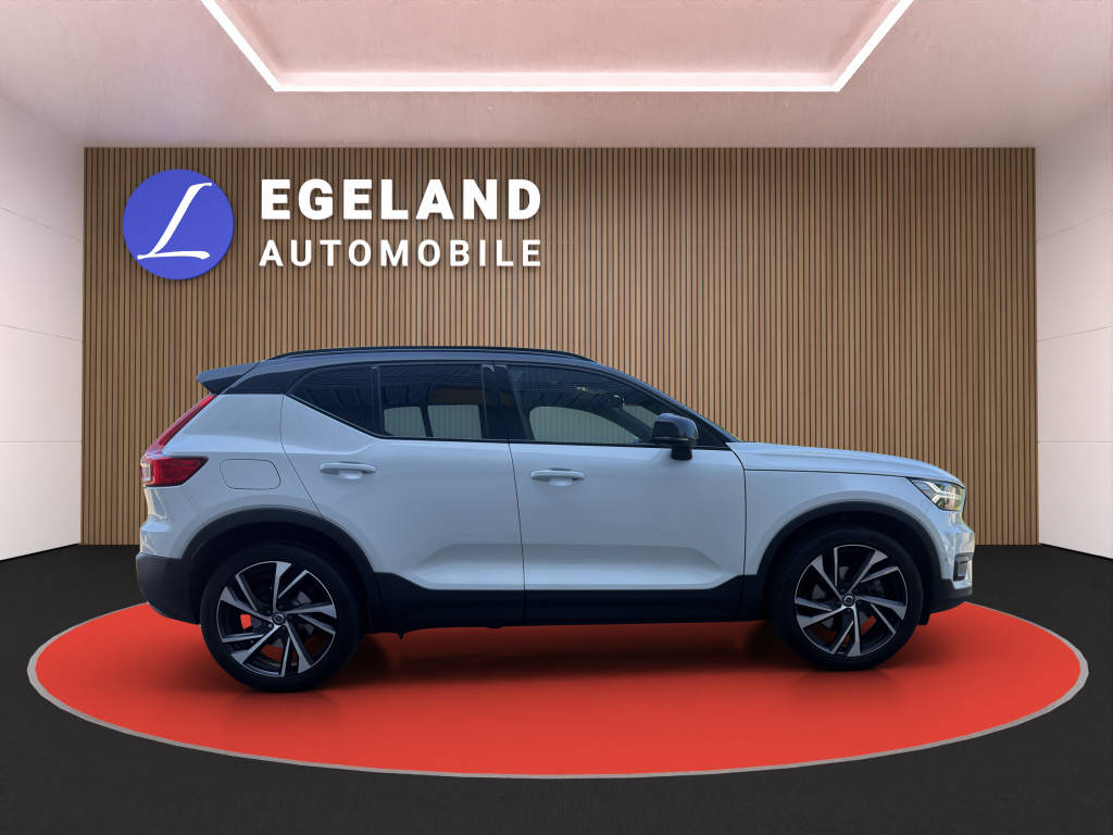 VOLVO XC40 2.0 T5 R-Design AWD-image-7