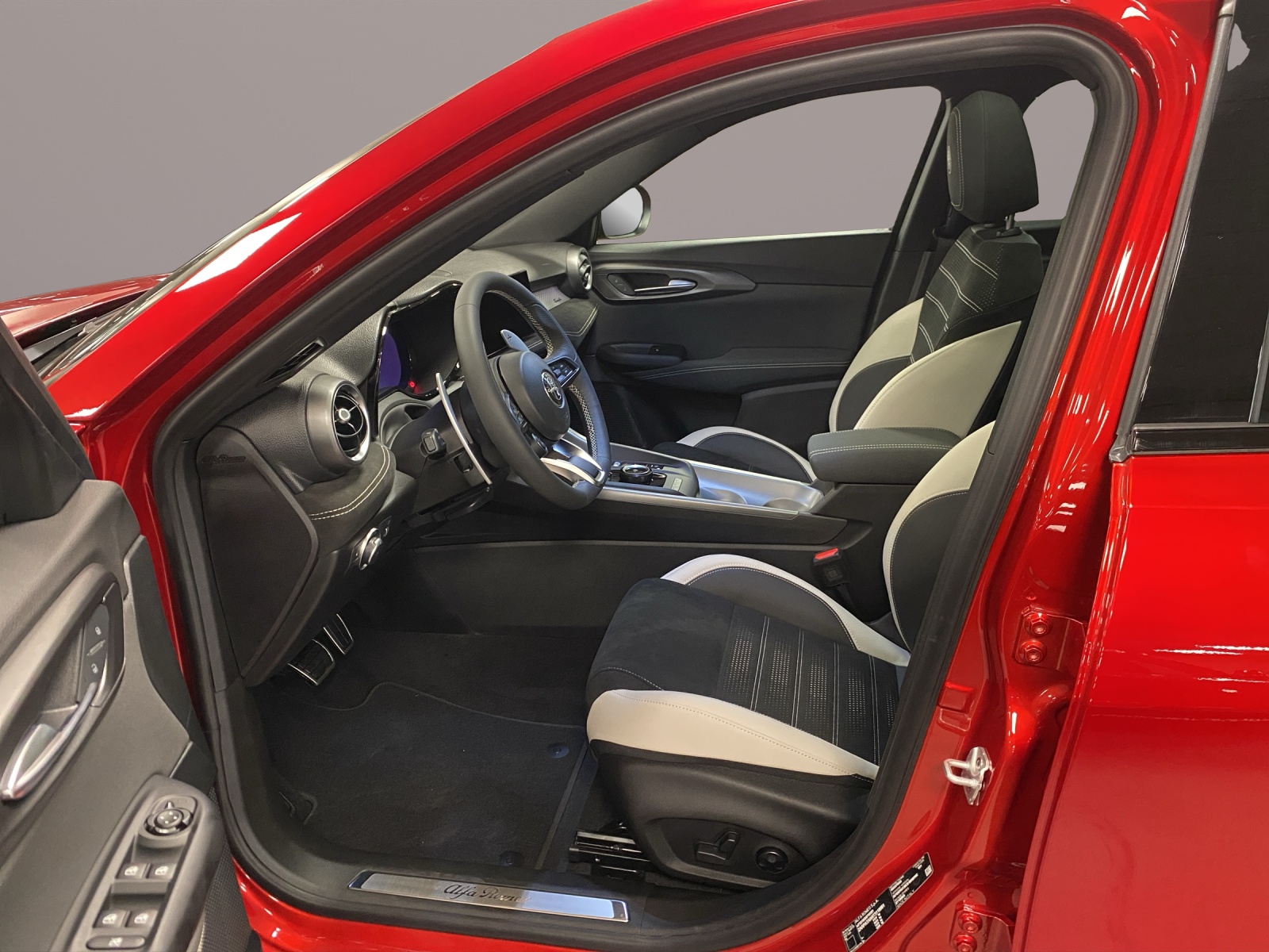 ALFA ROMEO TONALE 1.3 PHEV Sport Spec-image-10