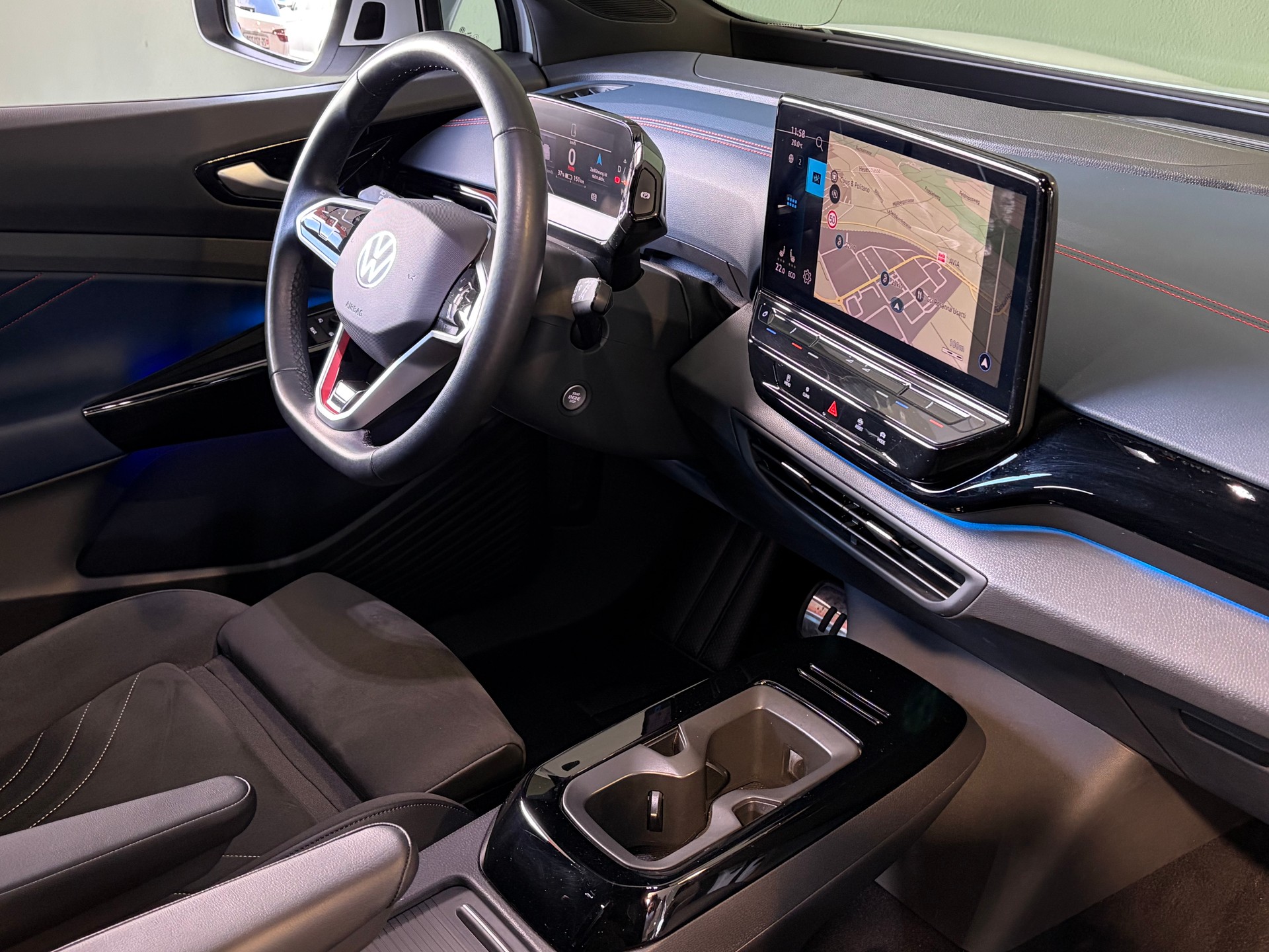 VW ID.4 GTX 77 kWh 4Motion *CH-Fahrzeug*-image-7