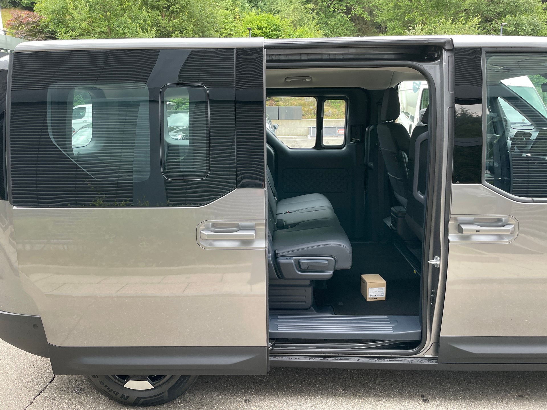KIA PV5 71.2 kWh Elite-image-10
