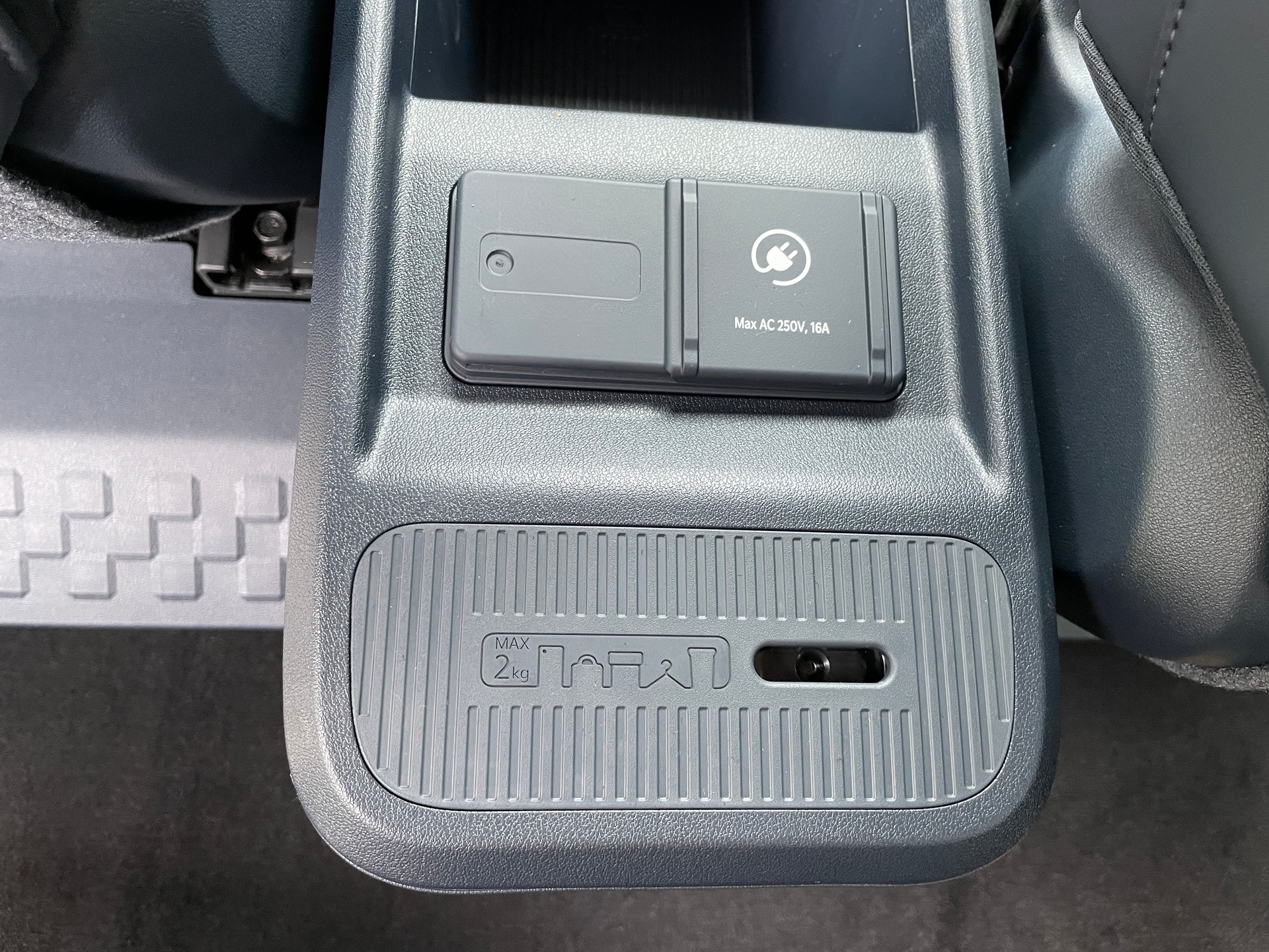 KIA PV5 71.2 kWh Elite-image-22