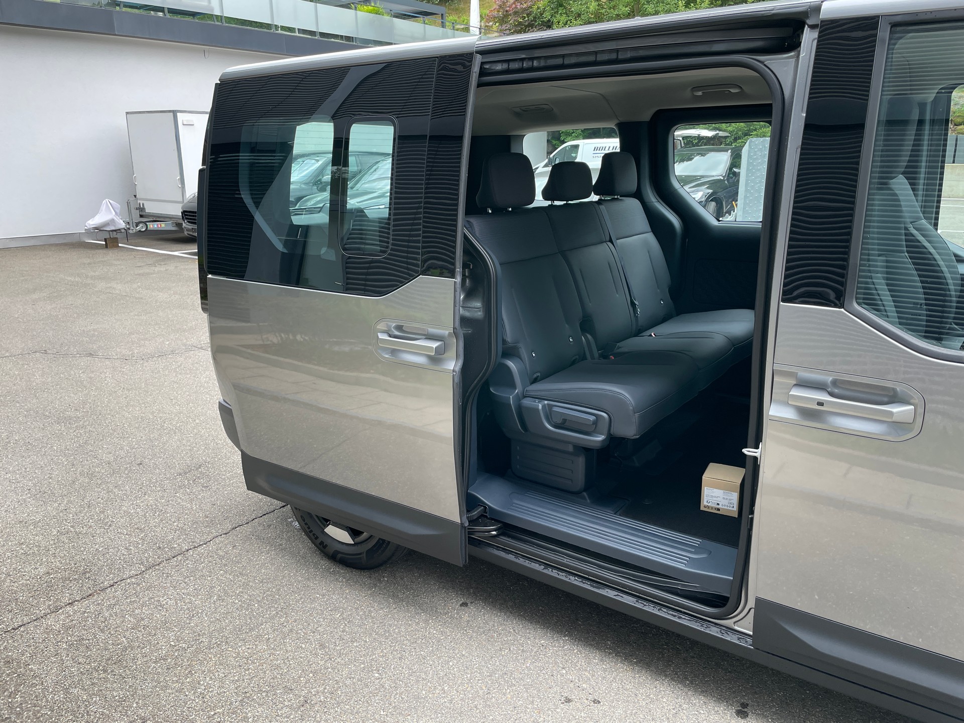 KIA PV5 71.2 kWh Elite-image-9