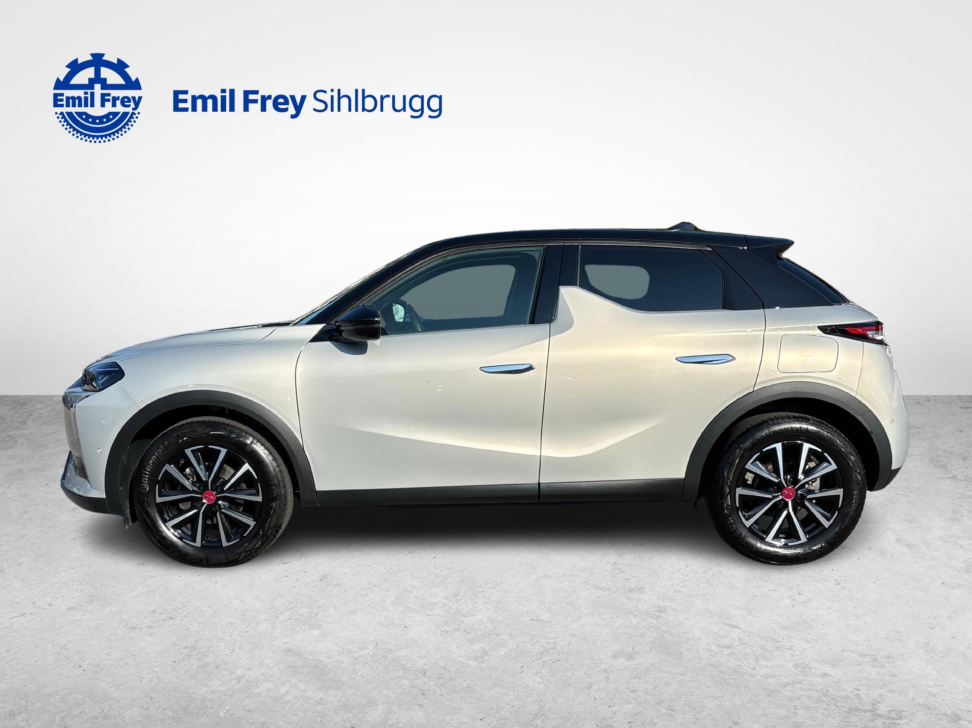 DS AUTOMOBILES 3 Crossback 1.2 PureTech 130 Ligne Noire-image-1