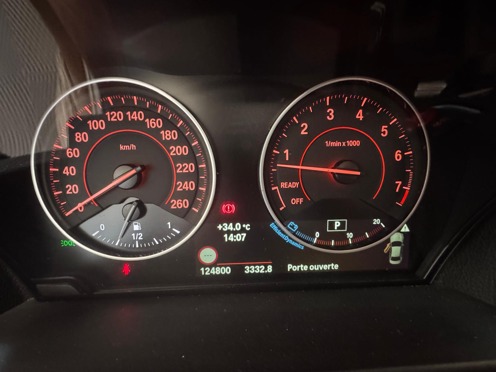 BMW M235i xDrive Steptronic-image-19