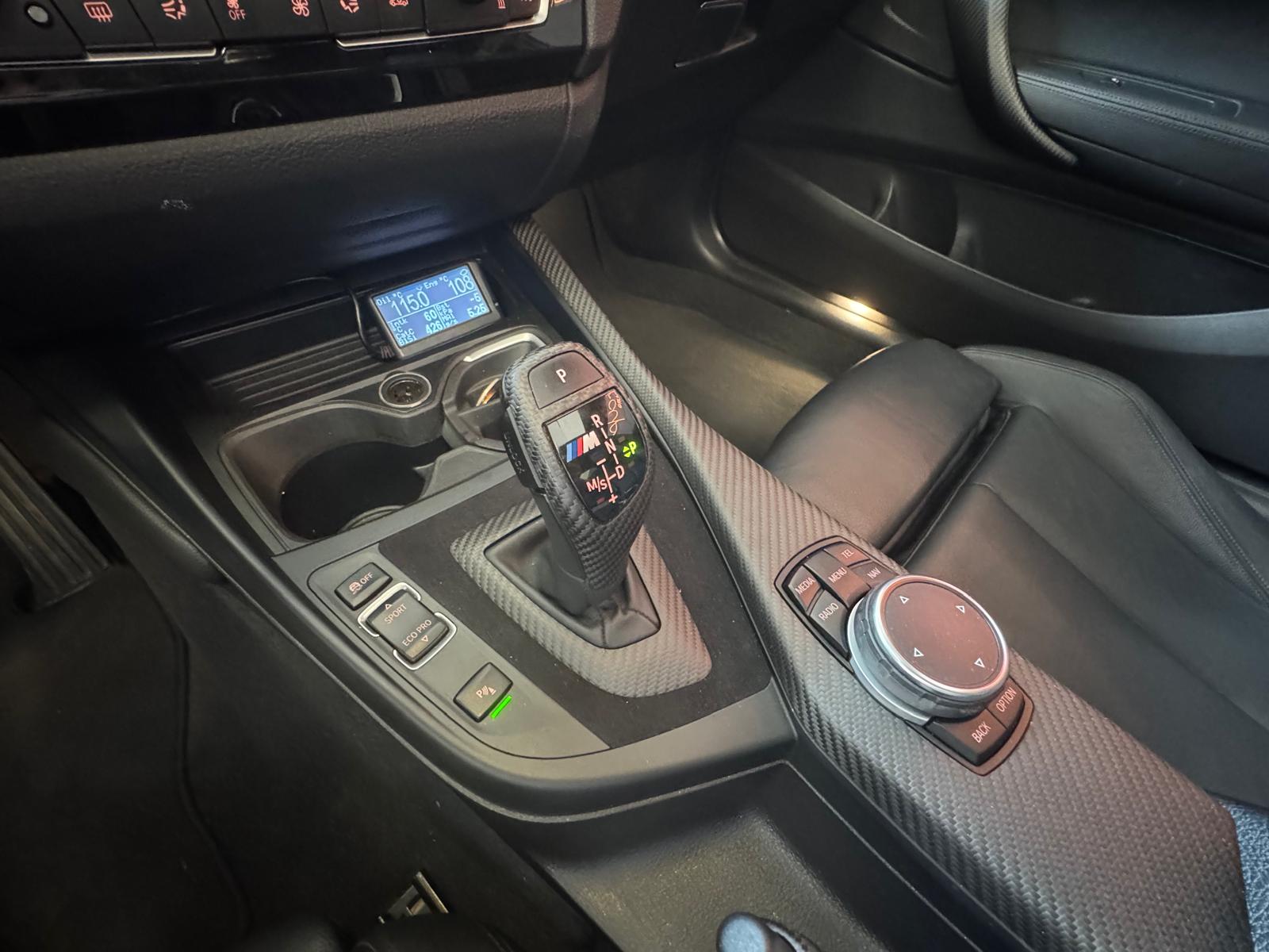 BMW M235i xDrive Steptronic-image-23