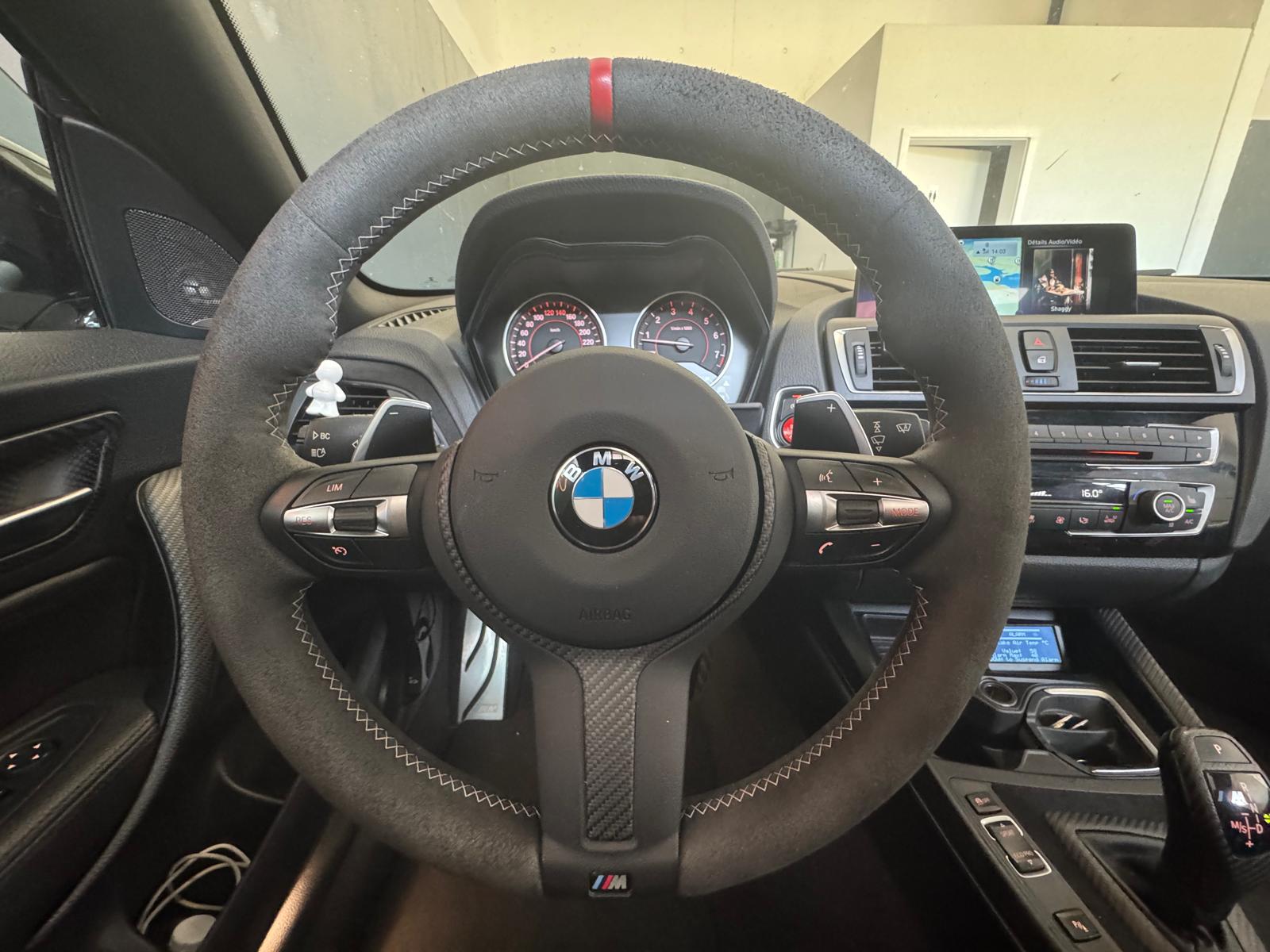 BMW M235i xDrive Steptronic-image-16