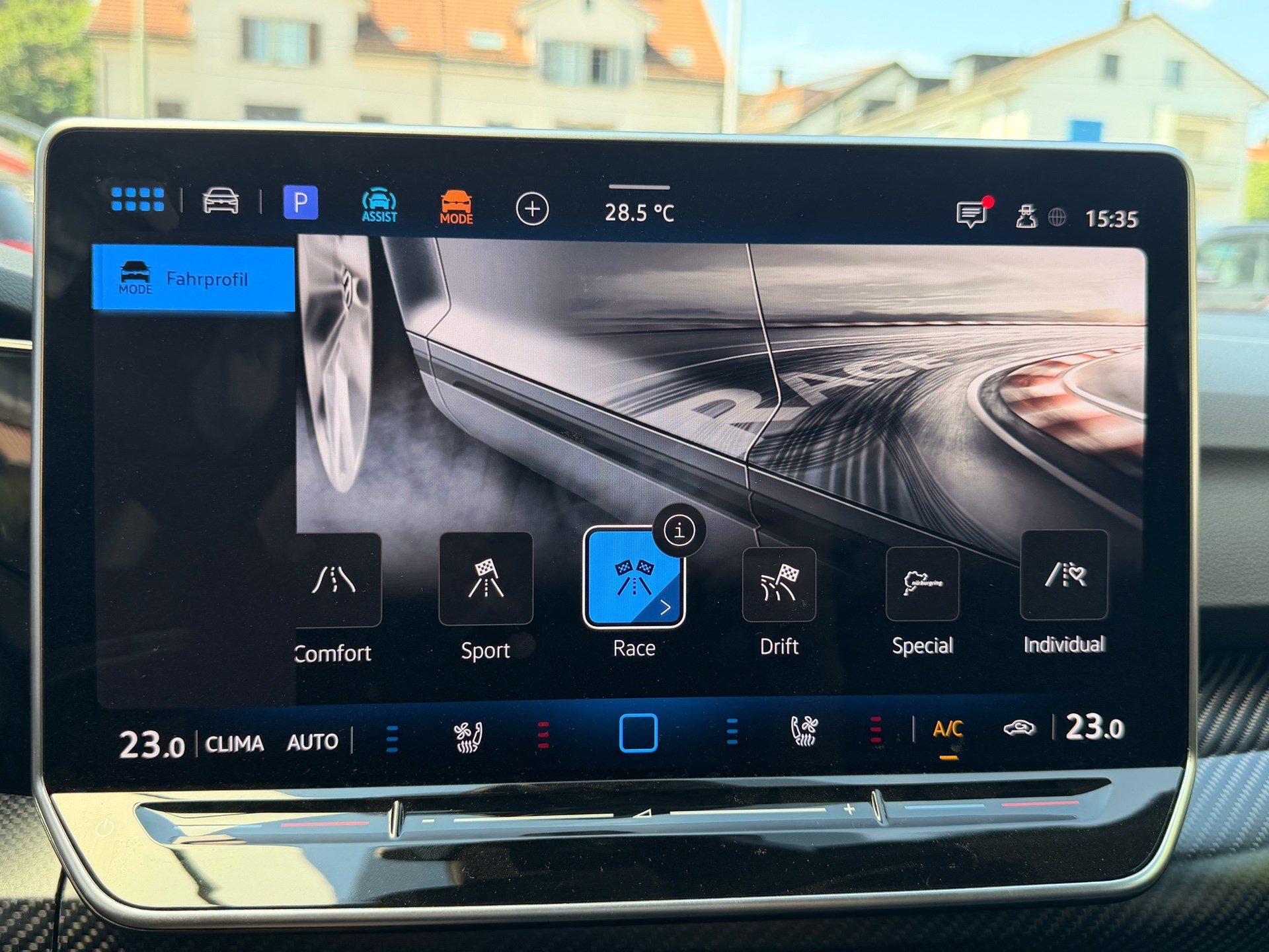 VW Golf R 2.0 TSI 333 PS 4MOTION *** AKRAPOVIC ABGAS & LEDER NAPPA ***-image-14