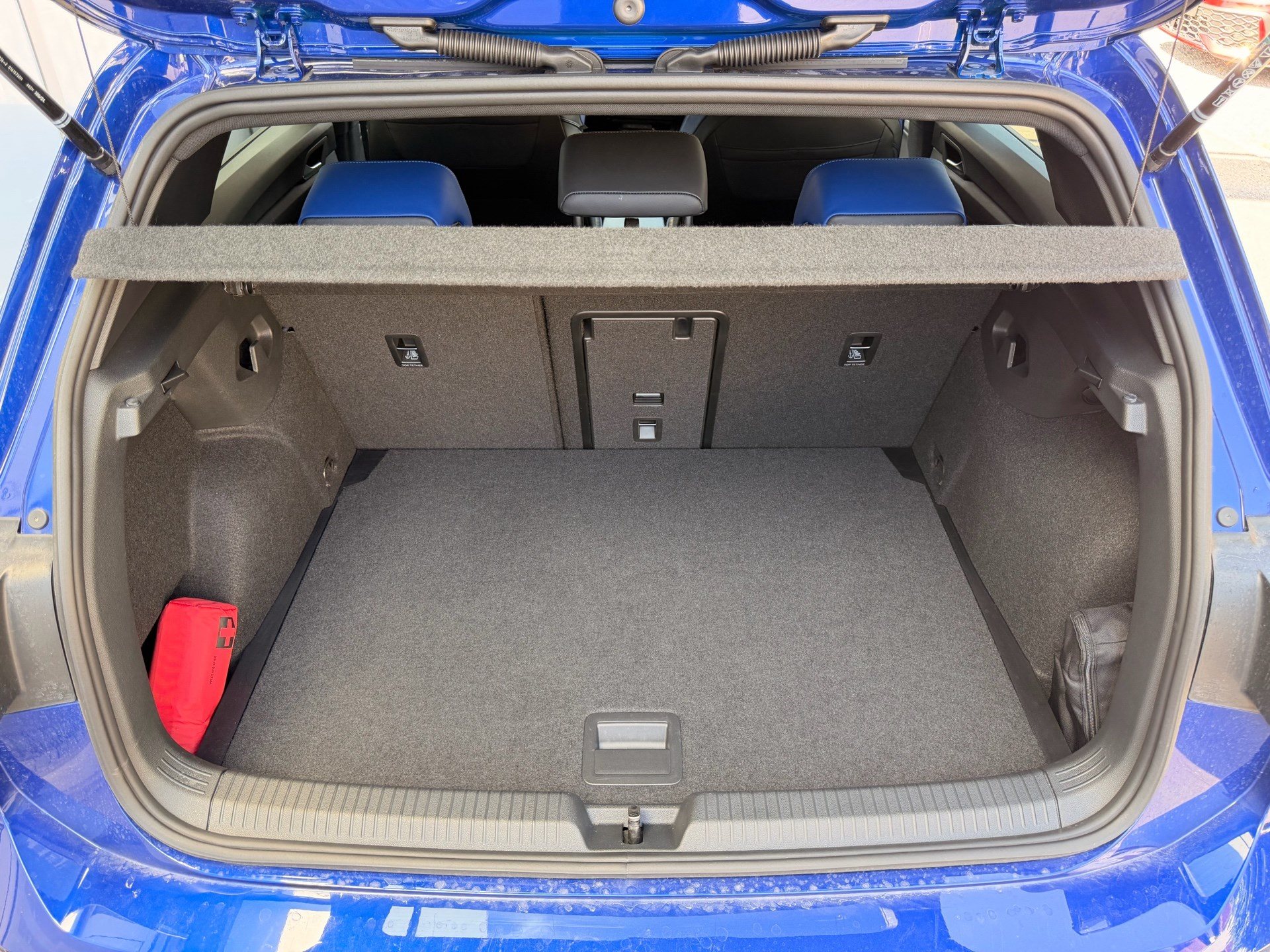 VW Golf R 2.0 TSI 333 PS 4MOTION *** AKRAPOVIC ABGAS & LEDER NAPPA ***-image-30