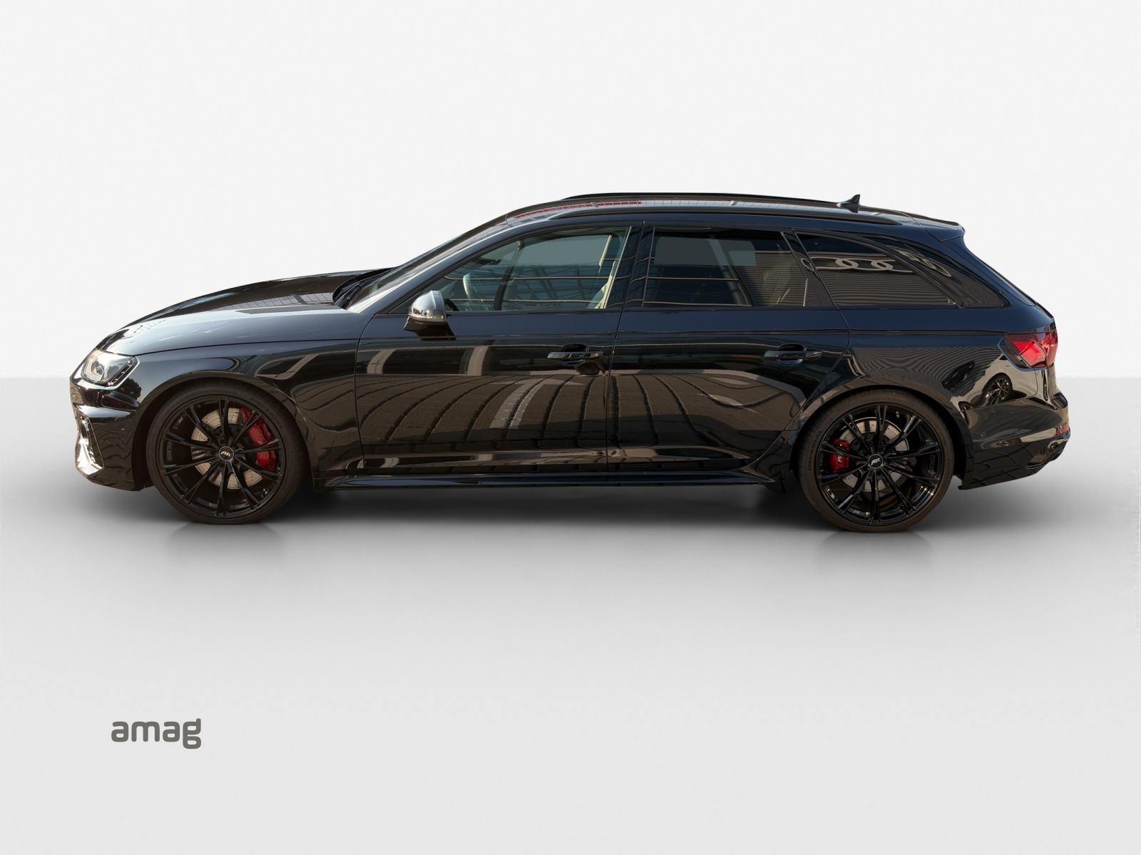 AUDI RS4 Avant quattro tiptronic-image-1