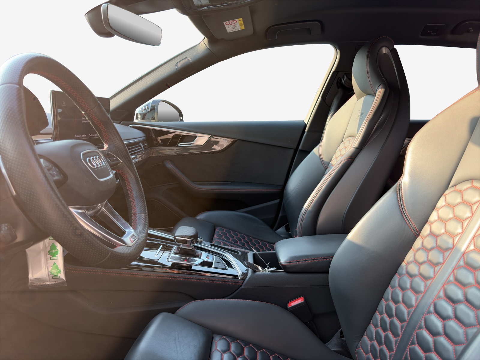 AUDI RS4 Avant quattro tiptronic-image-7