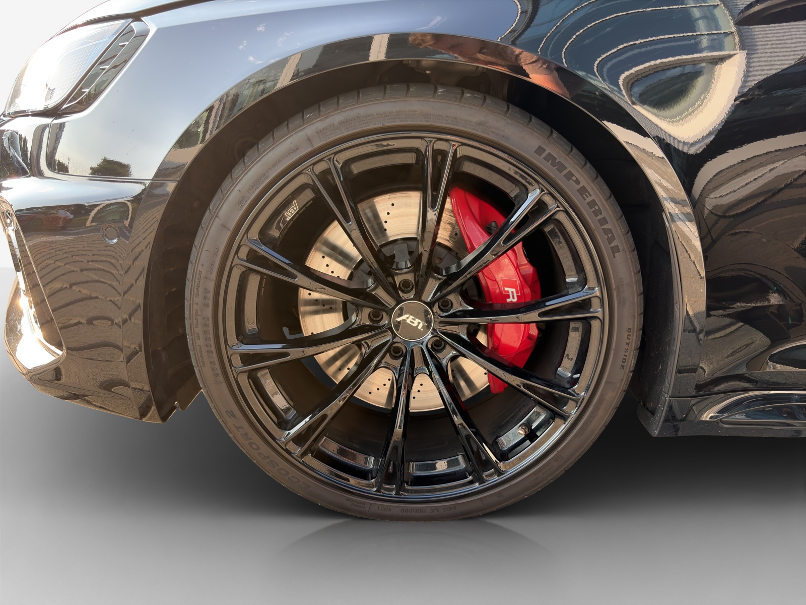 AUDI RS4 Avant quattro tiptronic-image-14