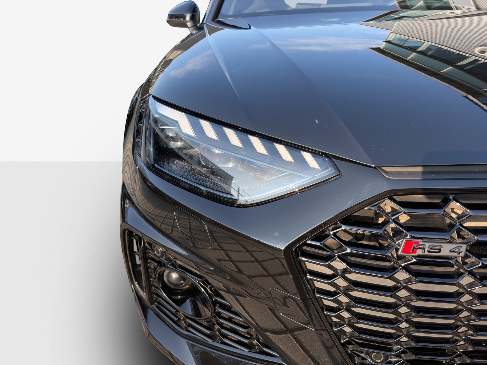 AUDI RS4 Avant quattro tiptronic-image-15