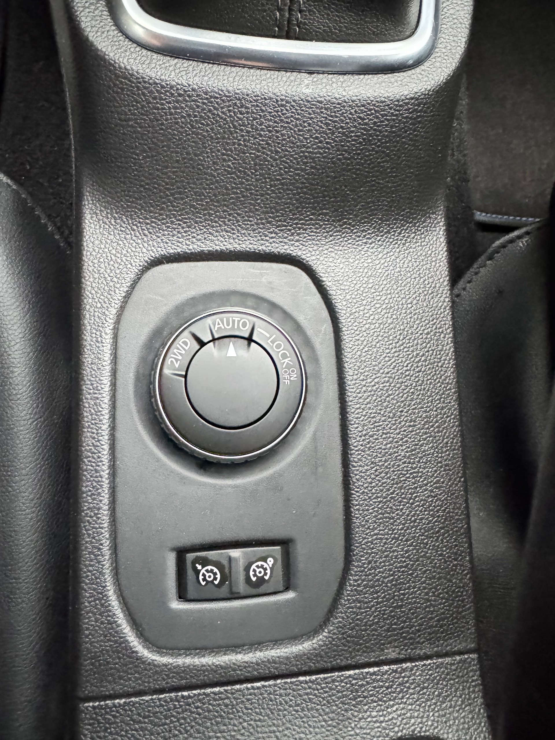 DACIA Duster dCi 115 Comfort 4x4-image-9