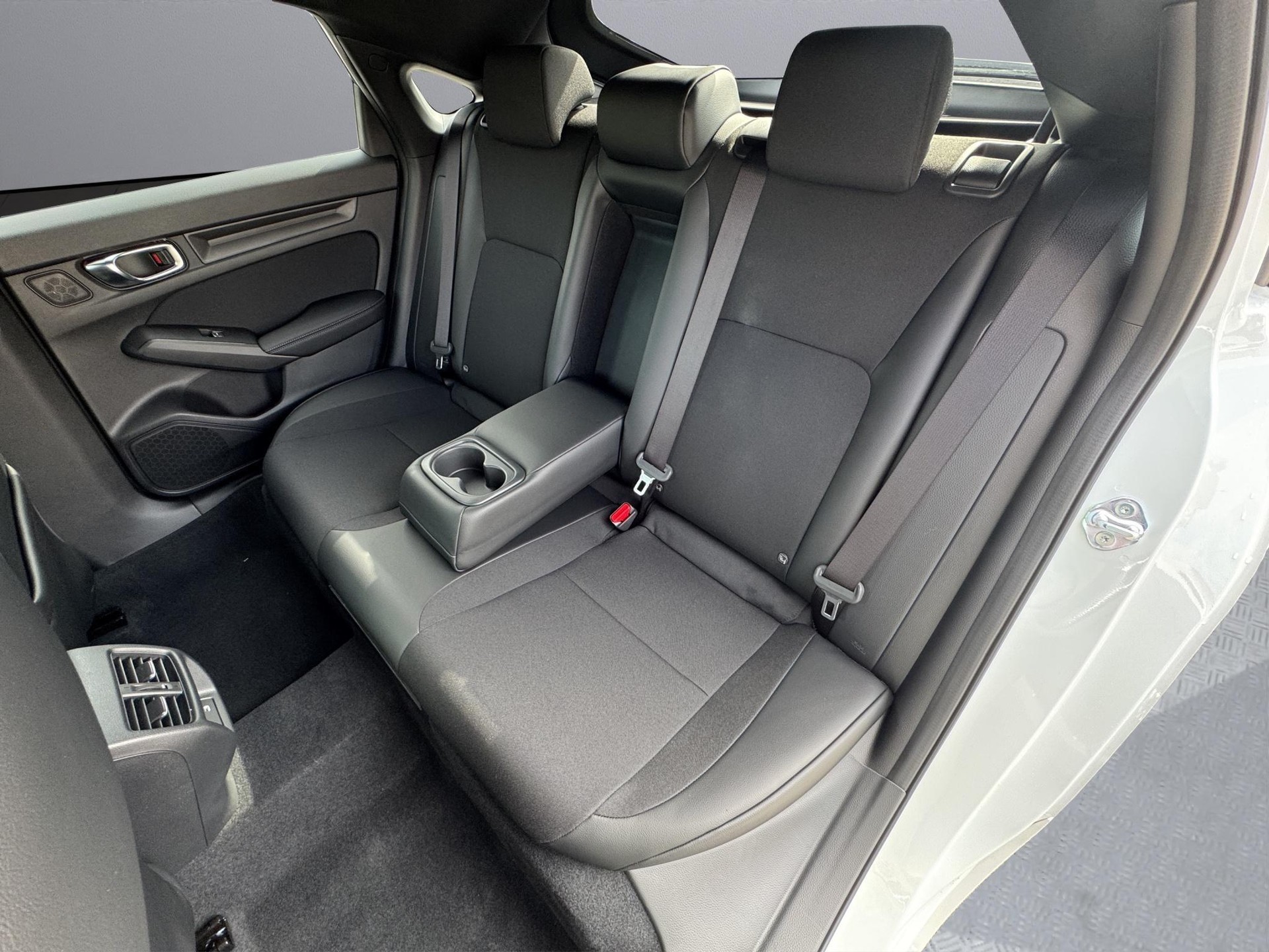 HONDA Civic 2.0 i-MMD Sport-image-16