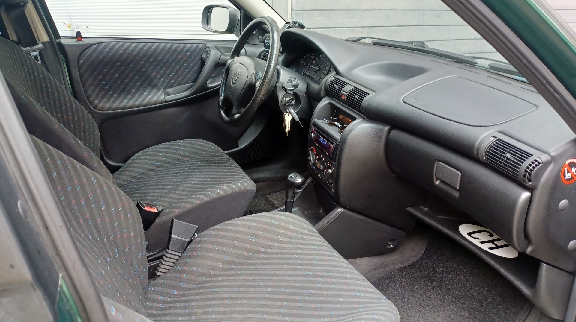 OPEL Astra Caravan 1.6i 16V Special-image-12
