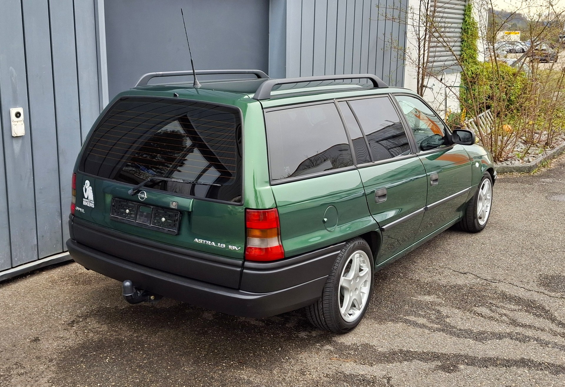 OPEL Astra Caravan 1.6i 16V Special-image-6