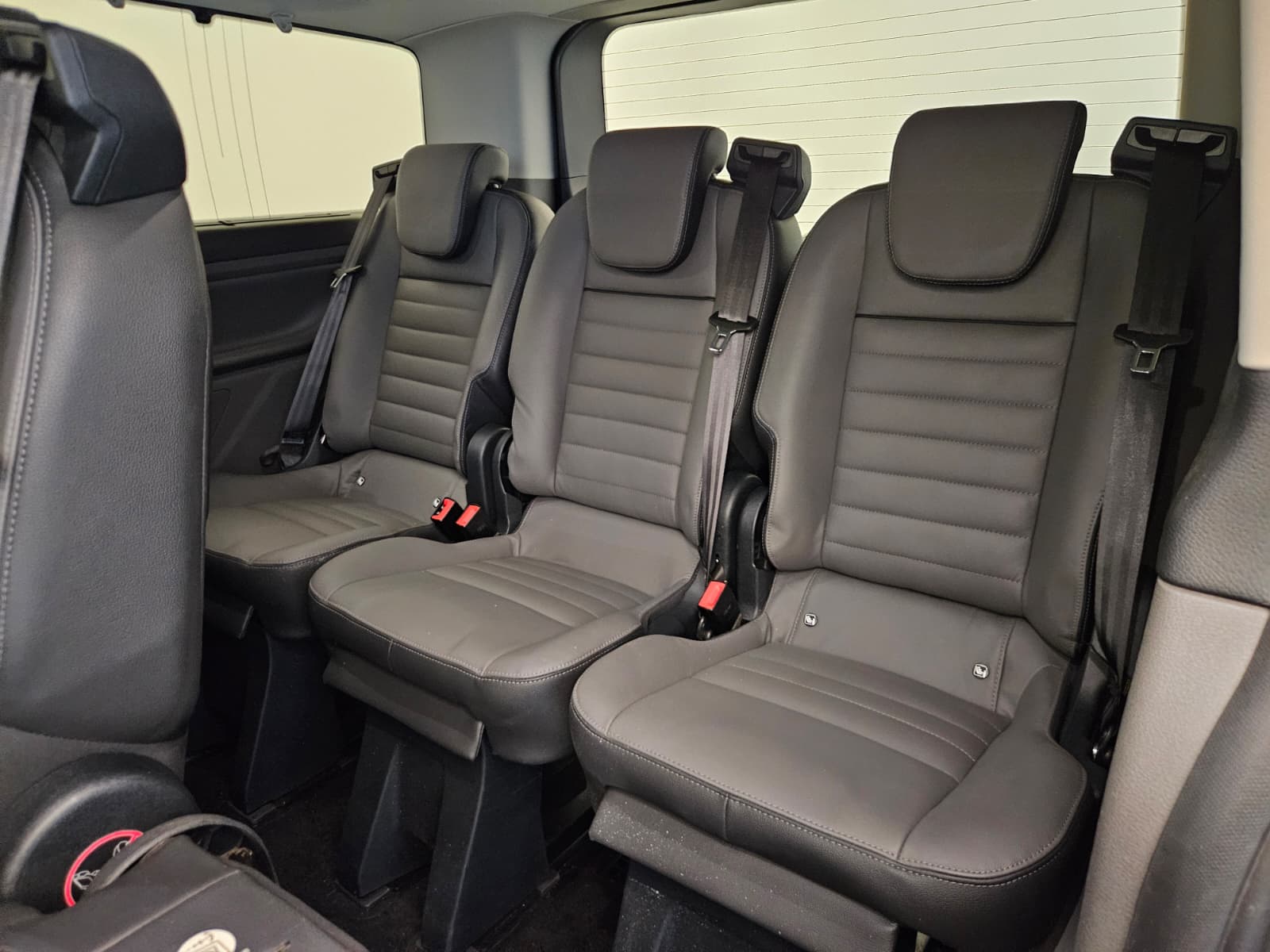 FORD Tourneo Custom 320 L1H1 Titanium-image-14