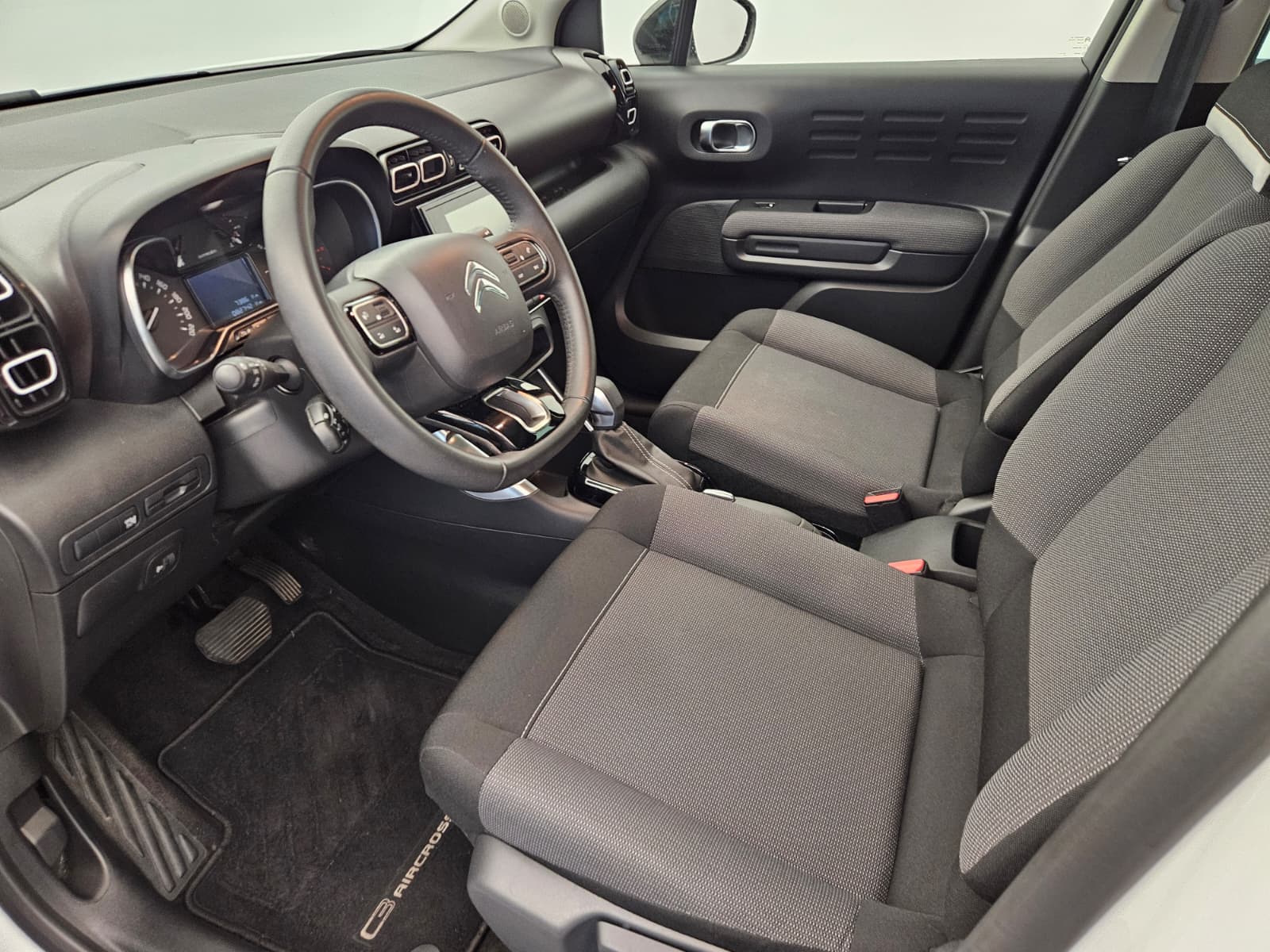 CITROEN C3 Aircross 1.2i PureTech Swiss Edition+ EAT6-image-10