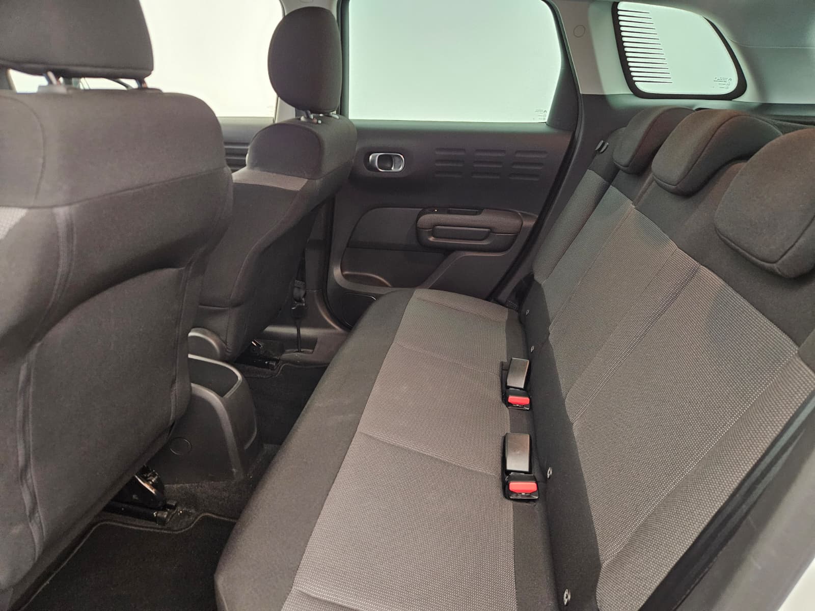 CITROEN C3 Aircross 1.2i PureTech Swiss Edition+ EAT6-image-12