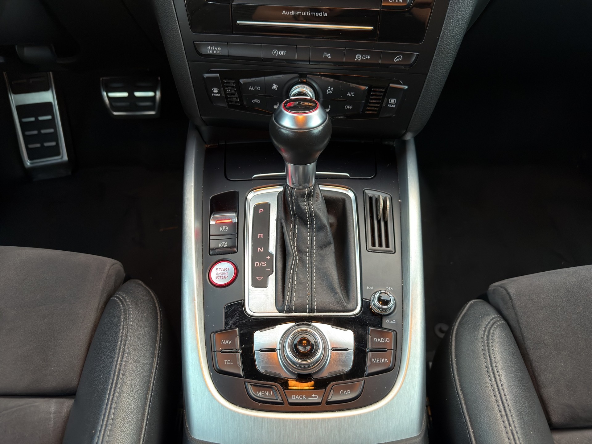 AUDI SQ5 3.0 TDI quattro tiptronic-image-17