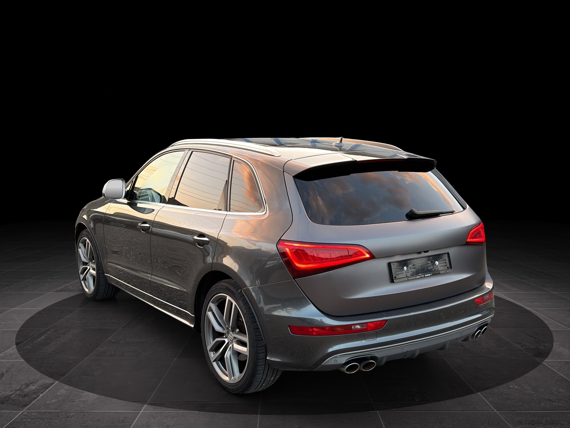 AUDI SQ5 3.0 TDI quattro tiptronic-image-3