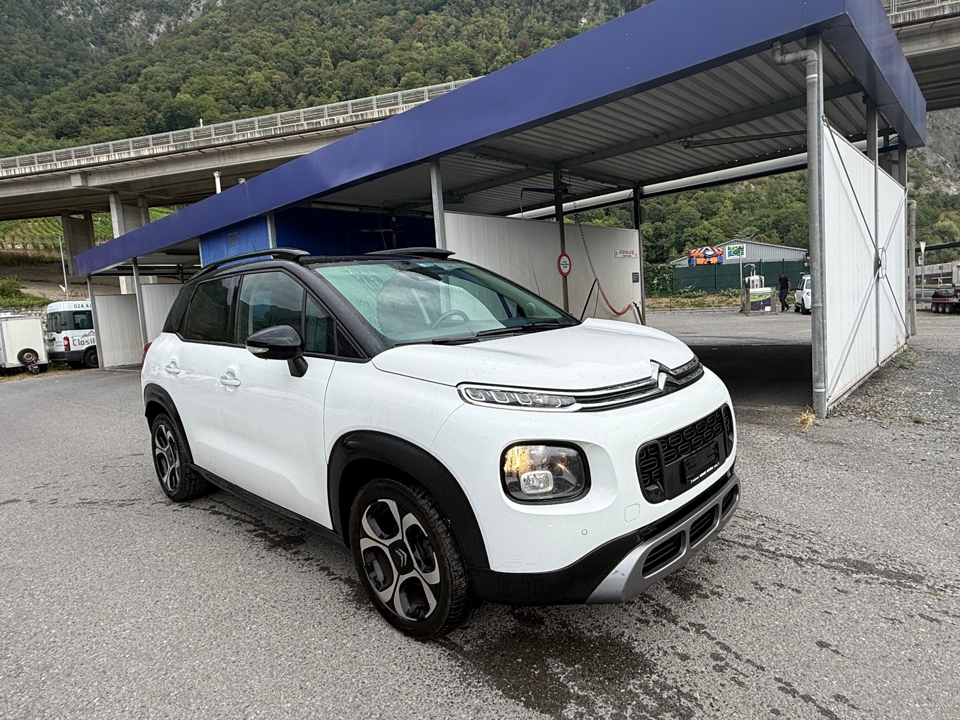 CITROEN C3 Aircross 1.2i PureTech Feel EAT-image-1