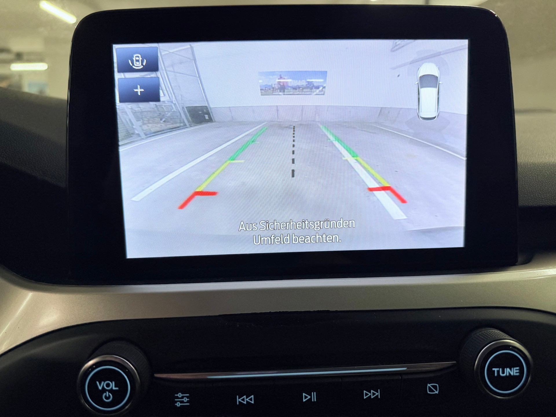 FORD Focus 2.0 TDCi Cool Connect Automatic-image-14