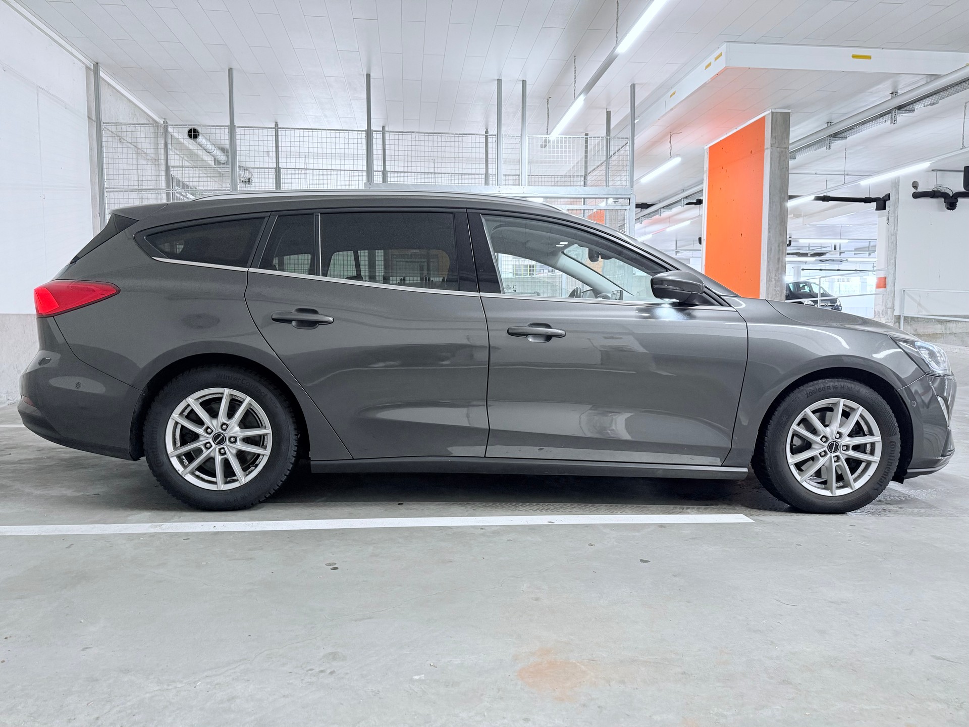 FORD Focus 2.0 TDCi Cool Connect Automatic-image-5