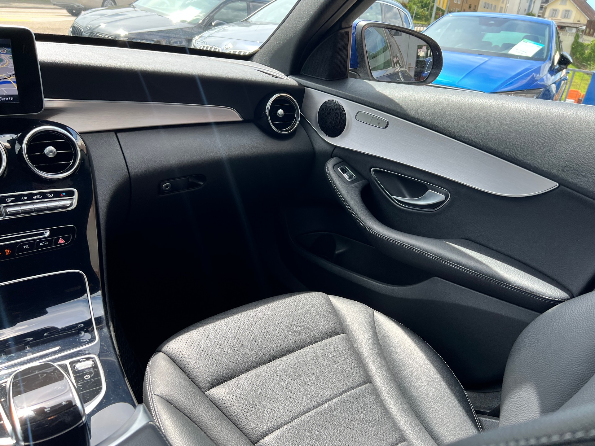 MERCEDES-BENZ C 180 9G-Tronic Avangarde-image-22