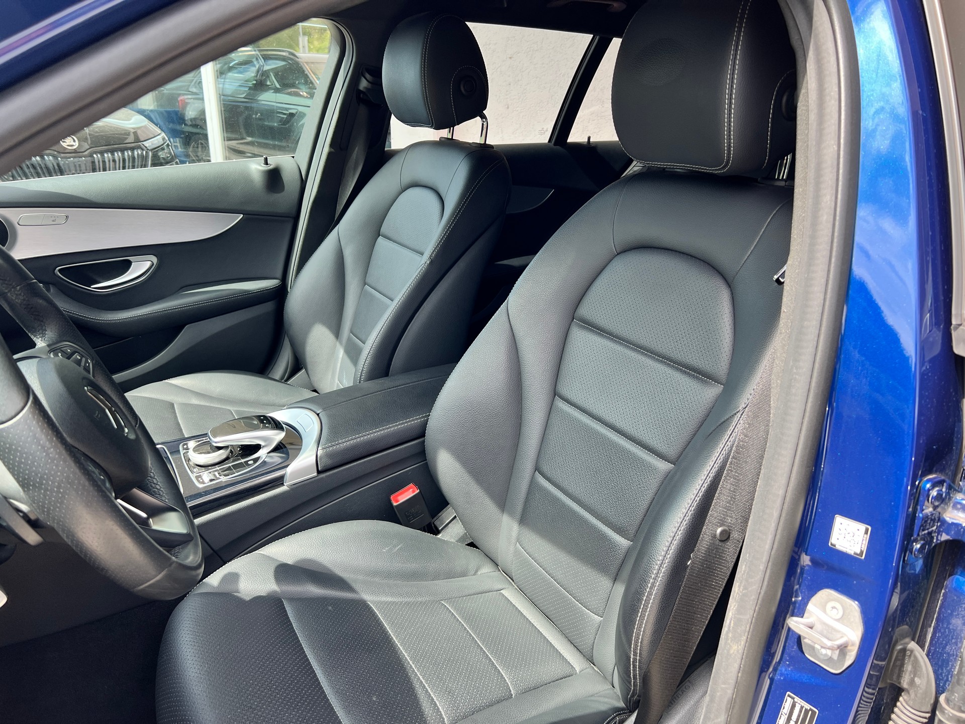 MERCEDES-BENZ C 180 9G-Tronic Avangarde-image-11