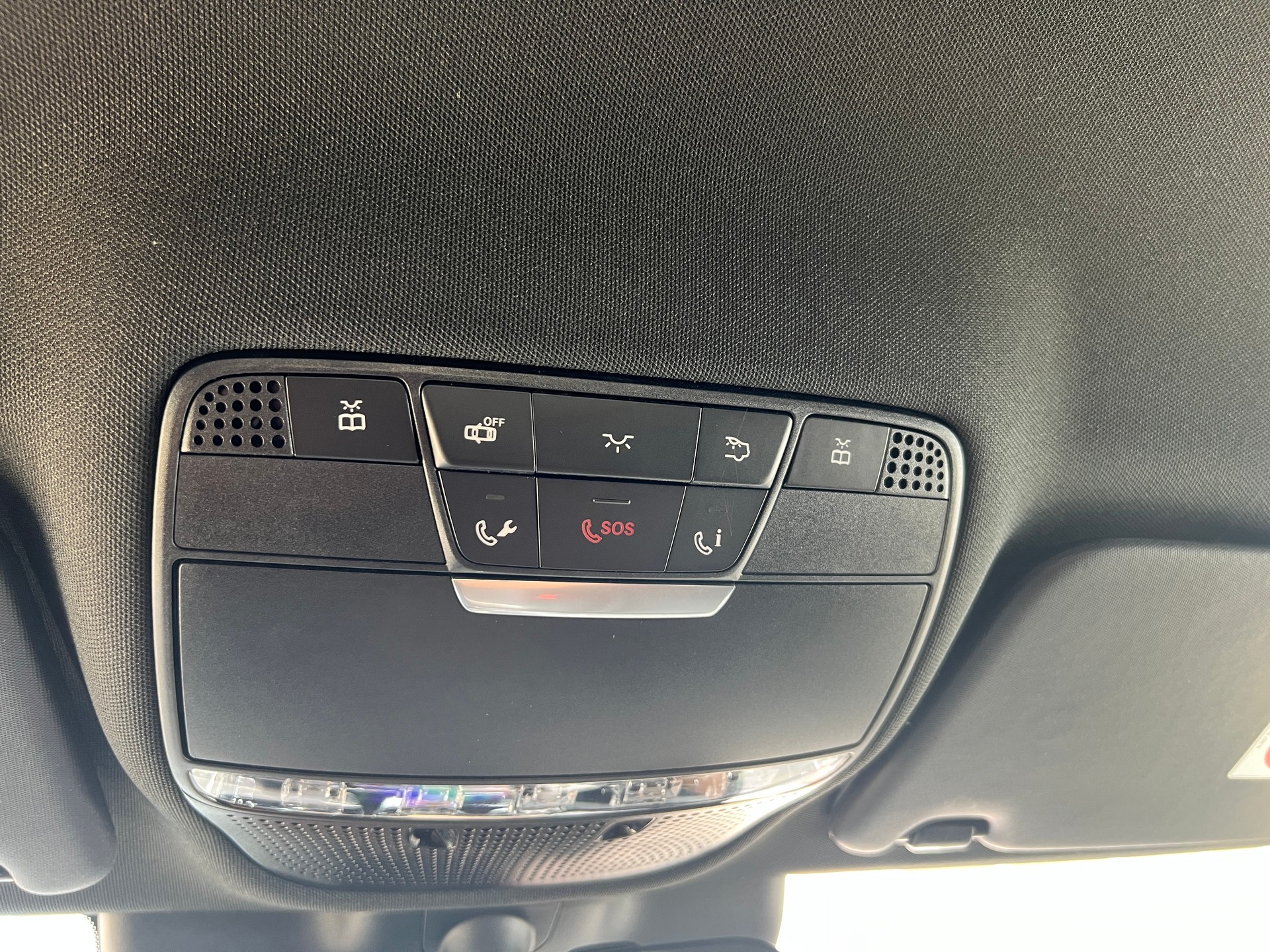 MERCEDES-BENZ C 180 9G-Tronic Avangarde-image-18