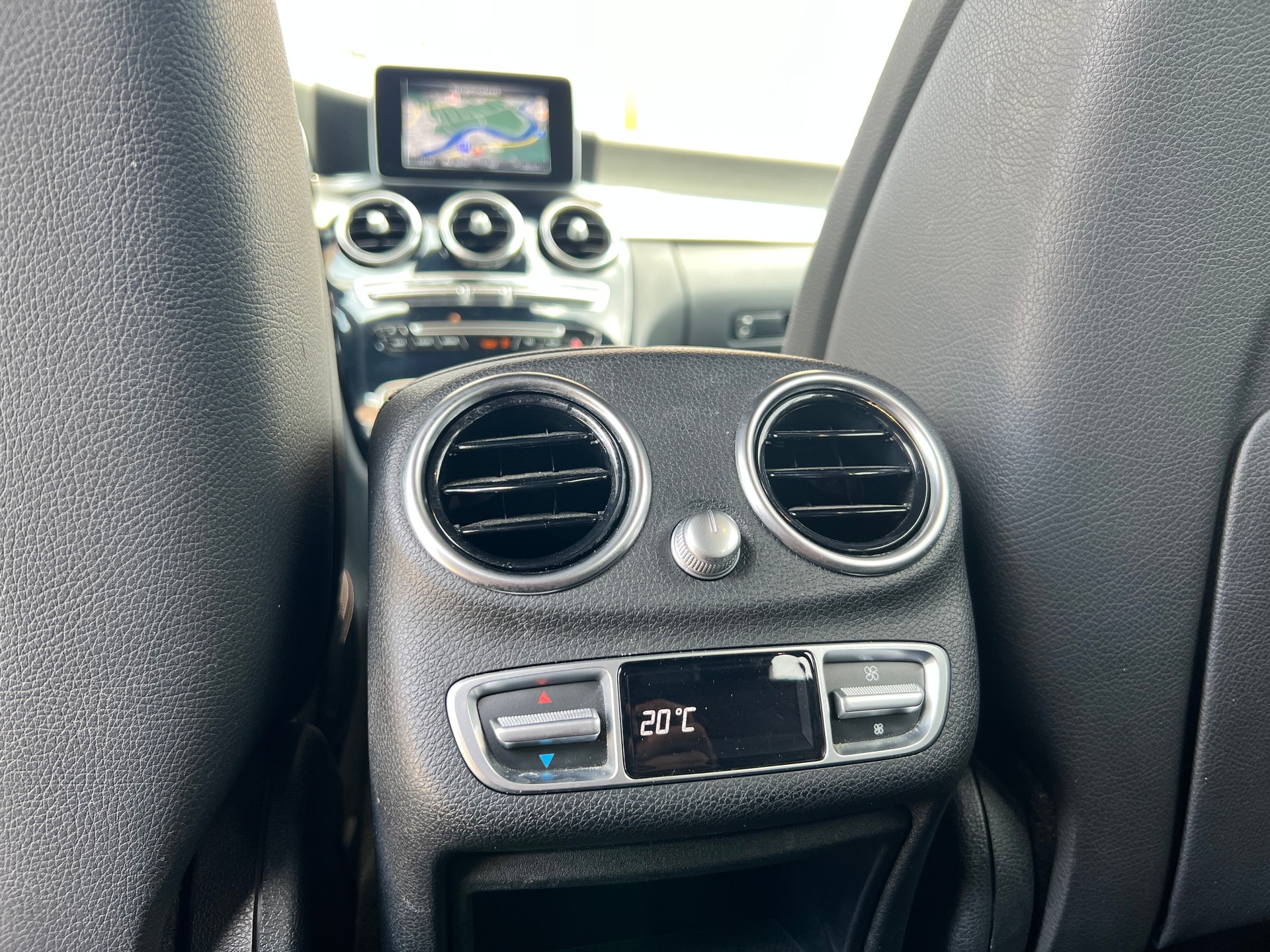 MERCEDES-BENZ C 180 9G-Tronic Avangarde-image-20
