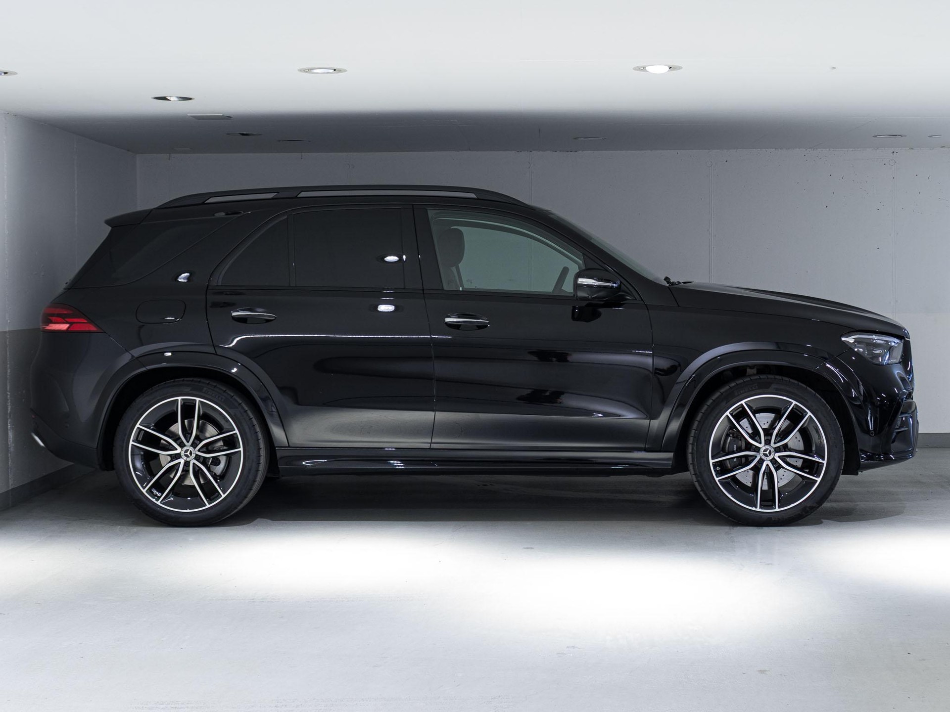 MERCEDES-BENZ GLE 450 d 4MATIC-image-1