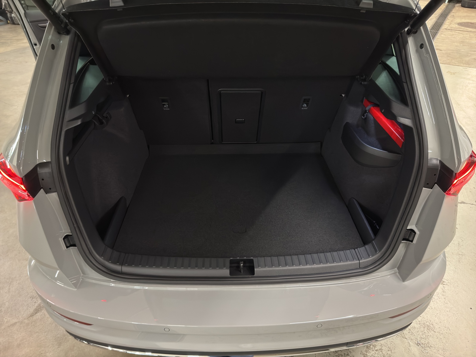 SKODA Karoq 2.0 TSI SportLine 4x4 DSG-image-17