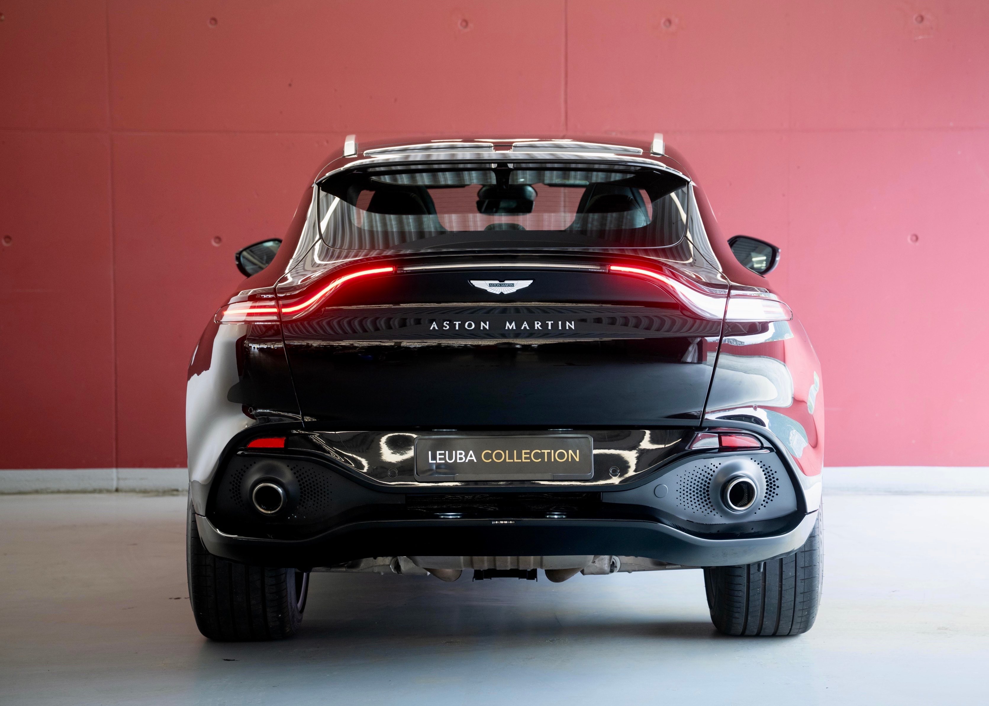 Image ASTON-MARTIN DBX DBX 4.0 V8 (1st hand, perfect condition, full Aston Martin history)
