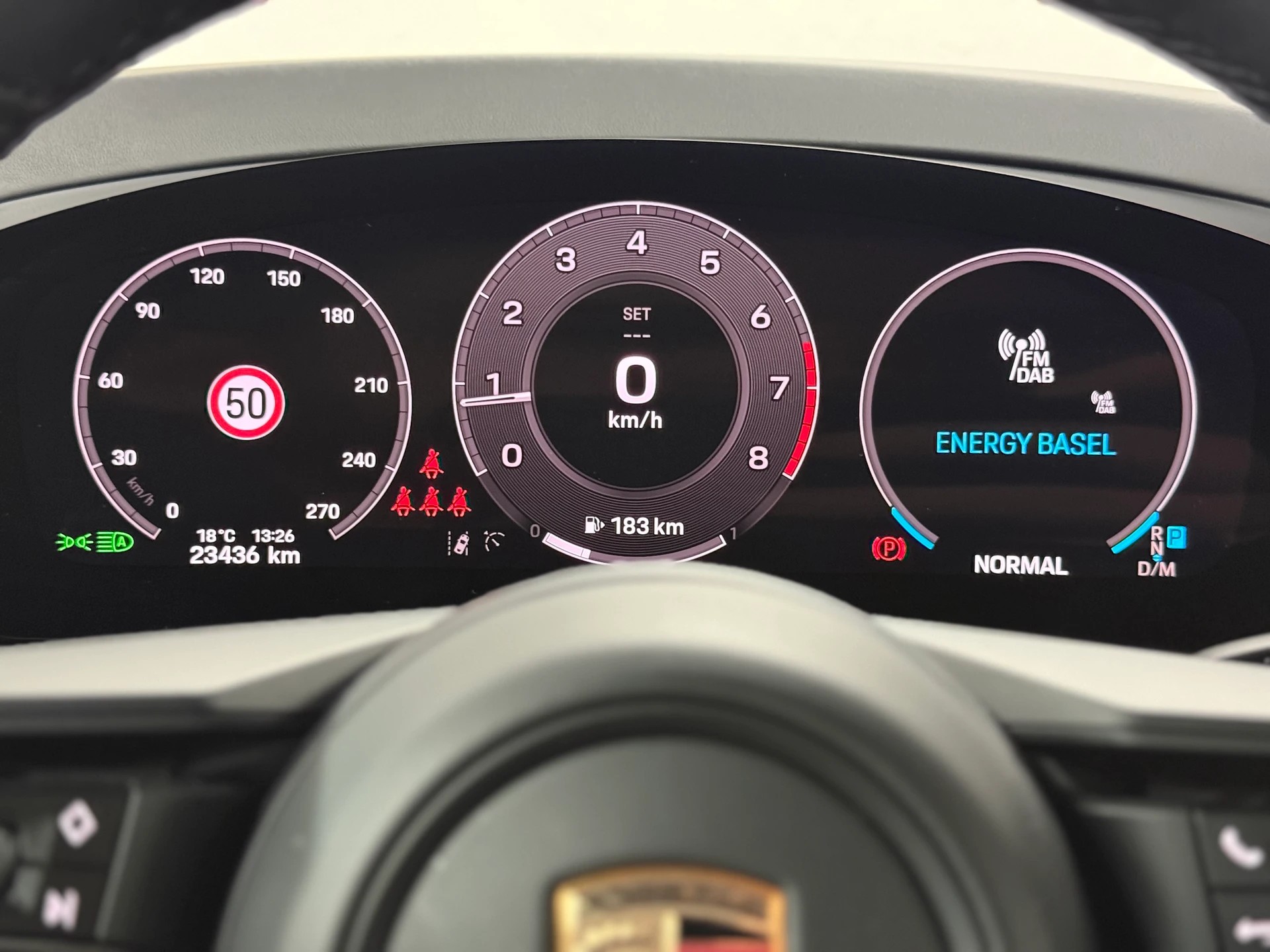 PORSCHE Cayenne Tiptronic-image-17