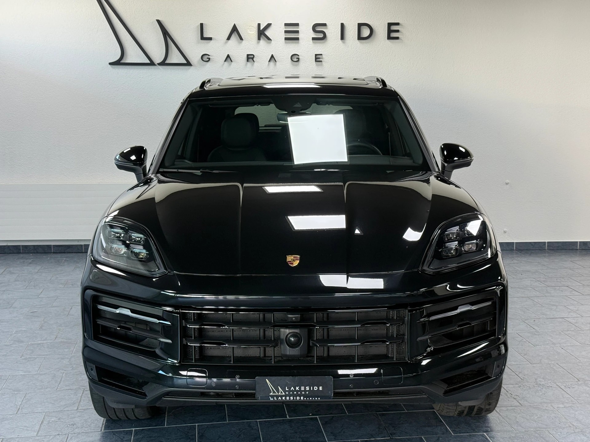 PORSCHE Cayenne Tiptronic-image-1