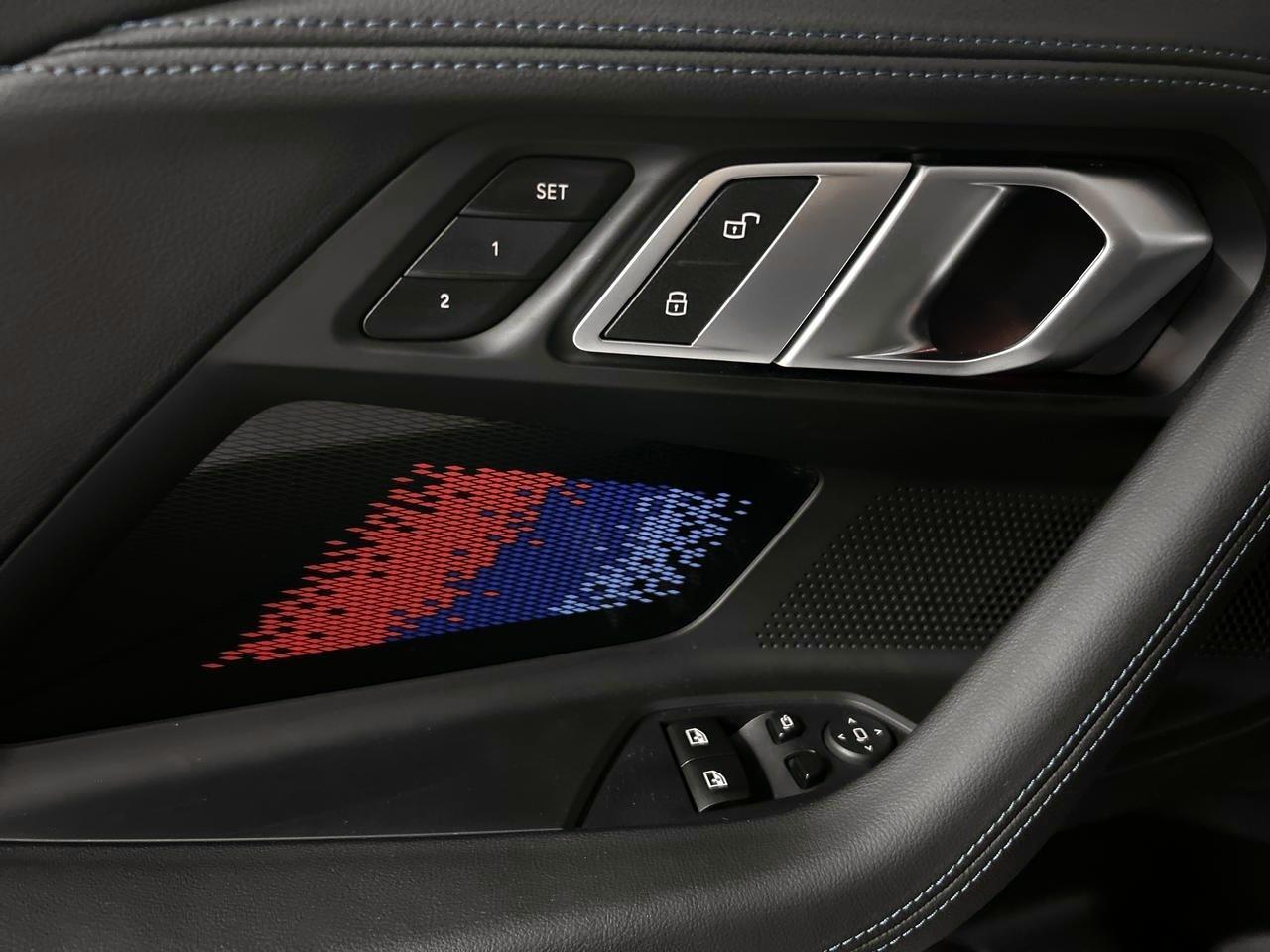 BMW M240i xDrive Coupé-image-22