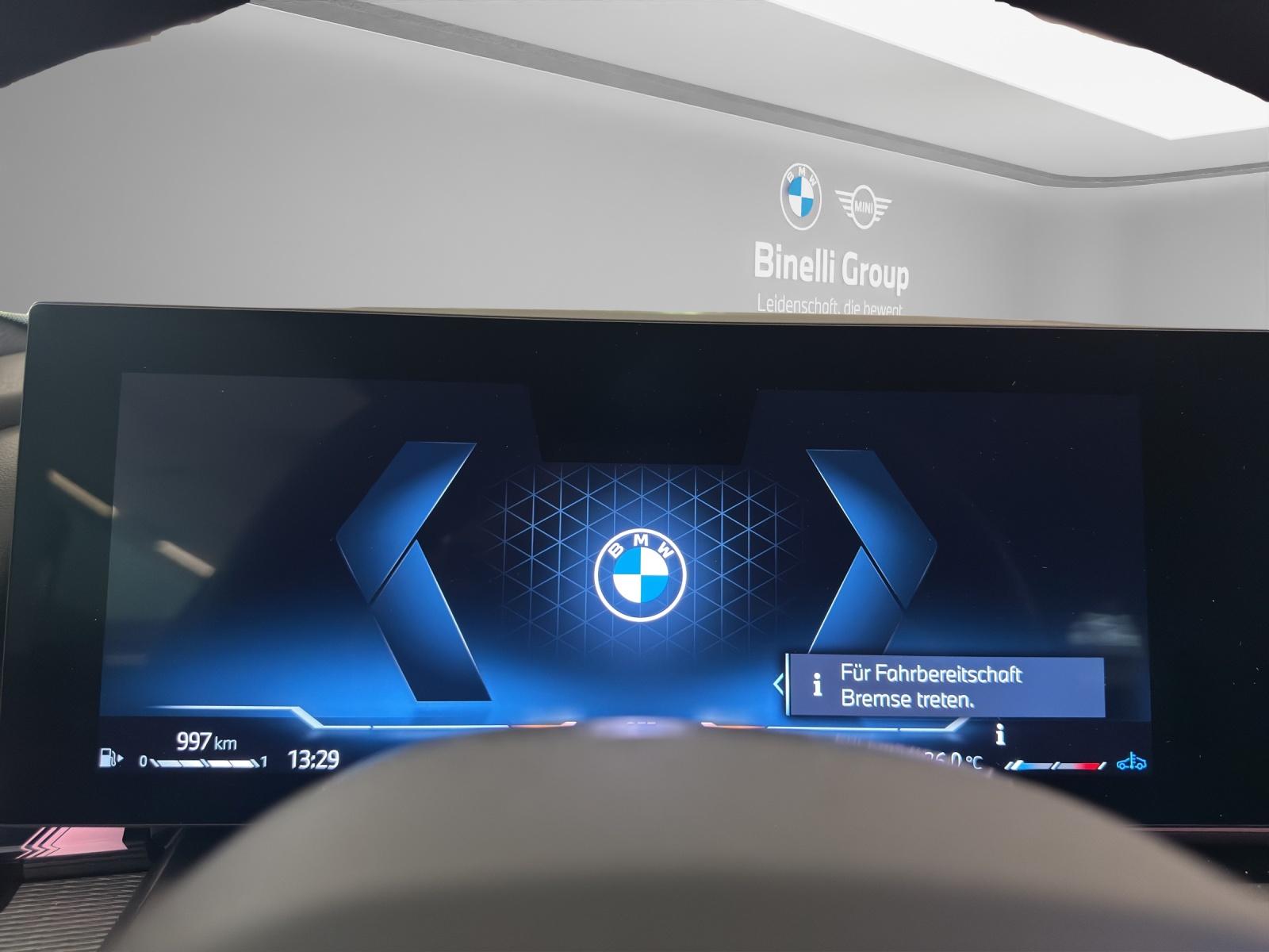 BMW 520d xDrive Touring M-SportPaket-image-11