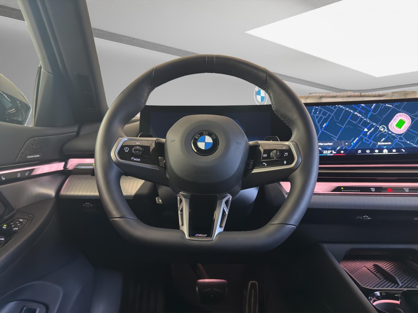 BMW 520d xDrive Touring M-SportPaket-image-13