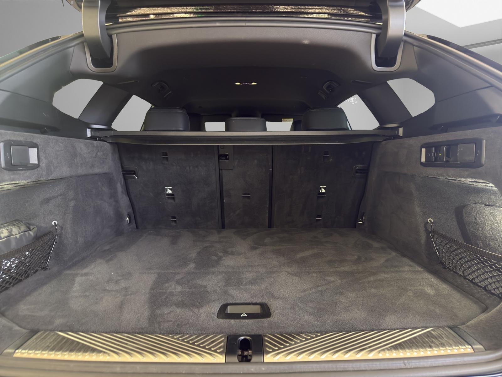 BMW 520d xDrive Touring M-SportPaket-image-20