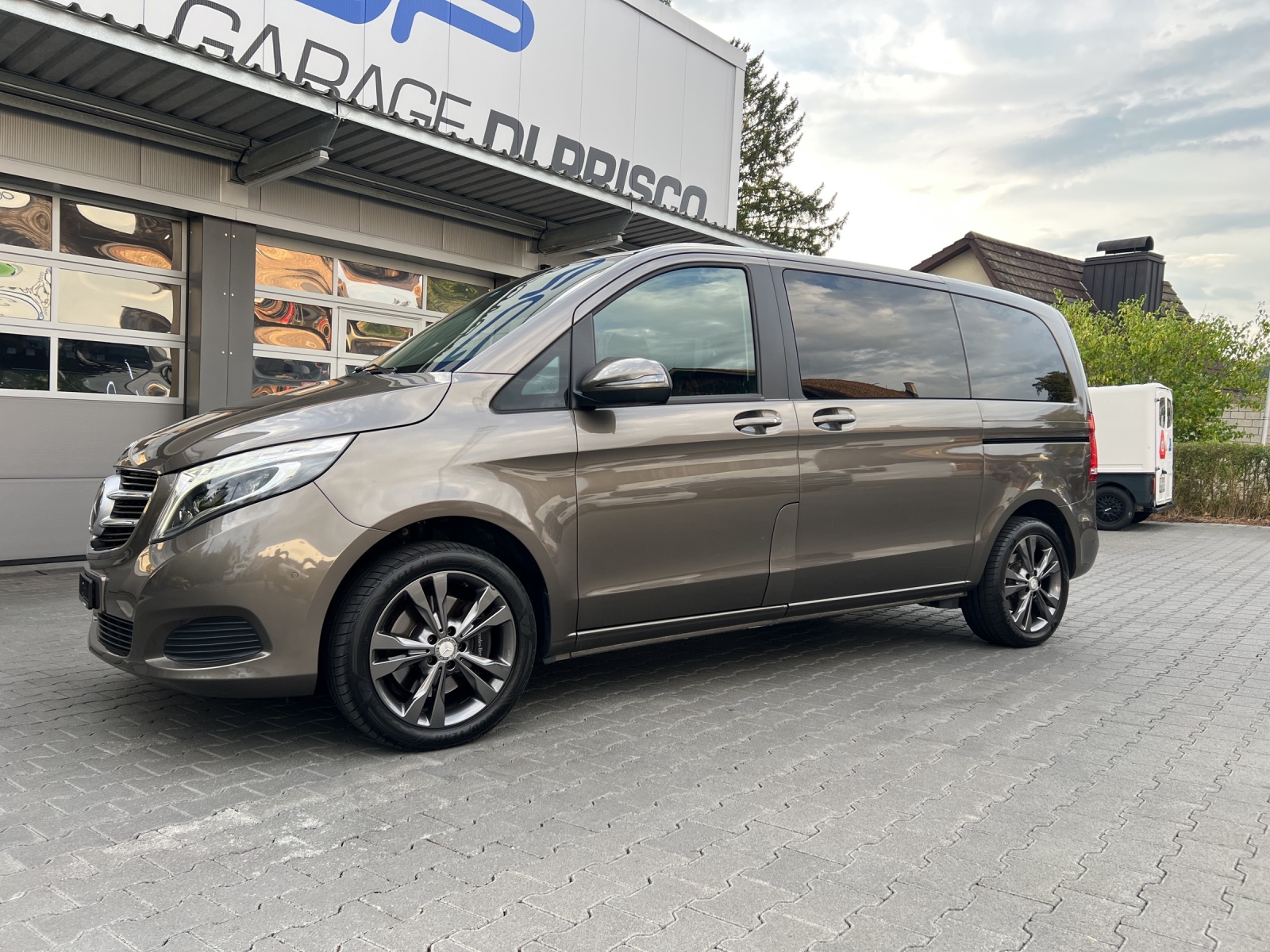 MERCEDES-BENZ V 250 d kompakt 4Matic 7G-Tronic