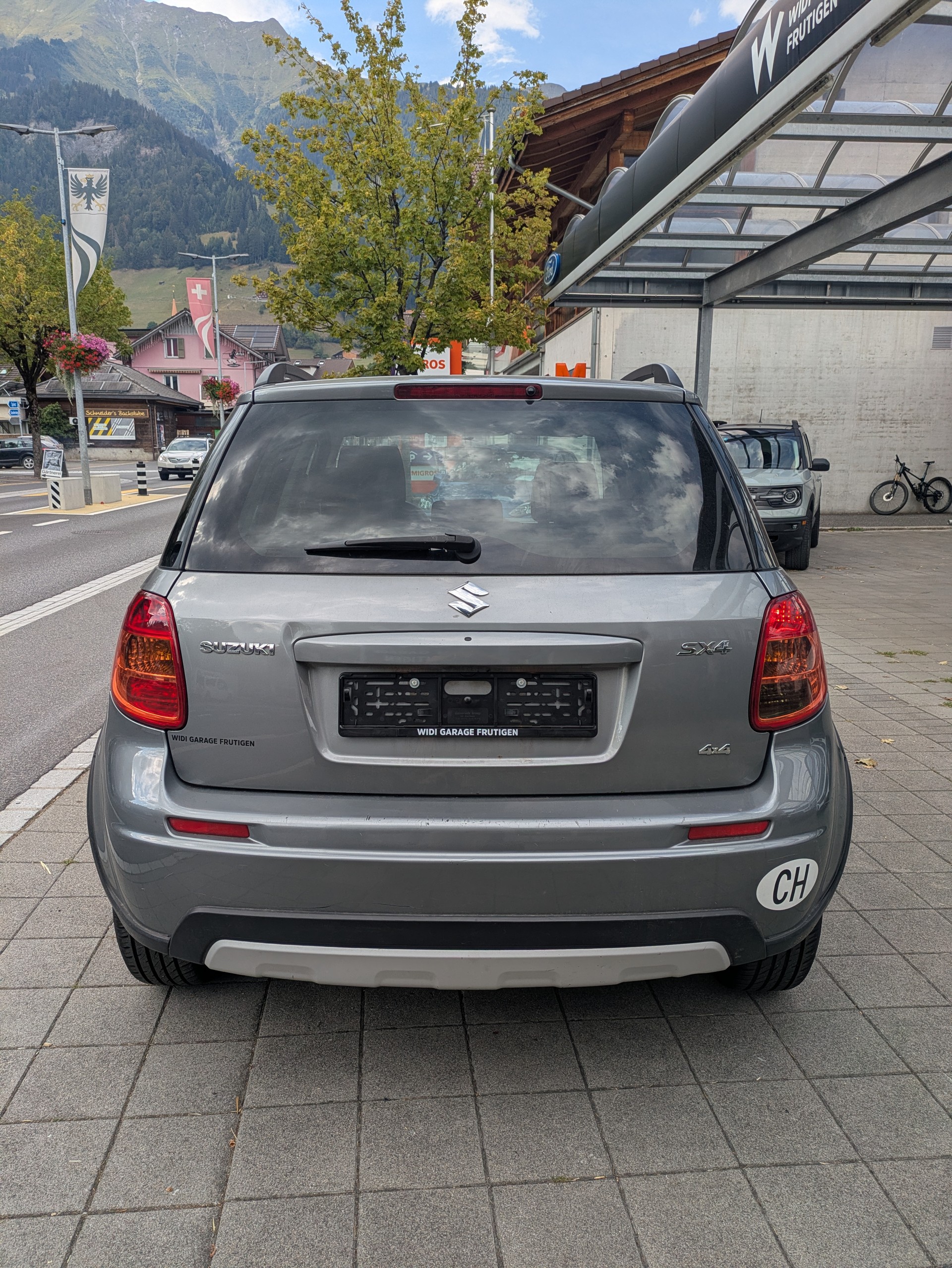 SUZUKI SX4 1.6 16V GL Top Piz Sulai 4WD-image-4